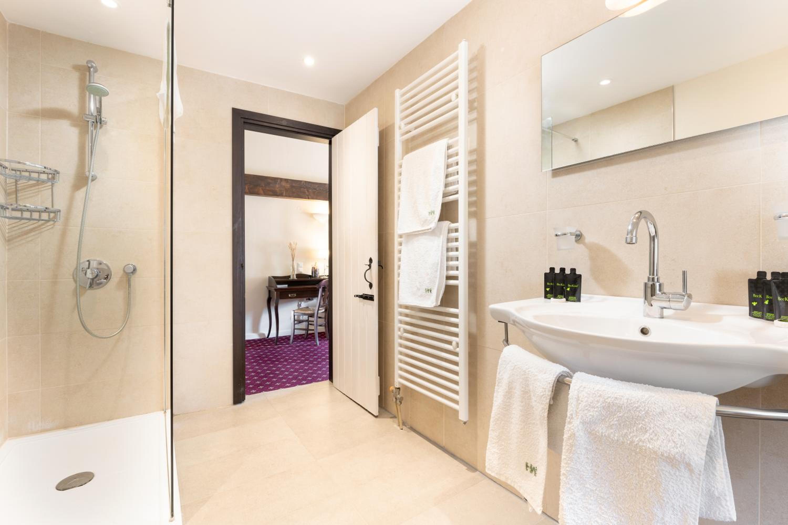 King Suite photo 2