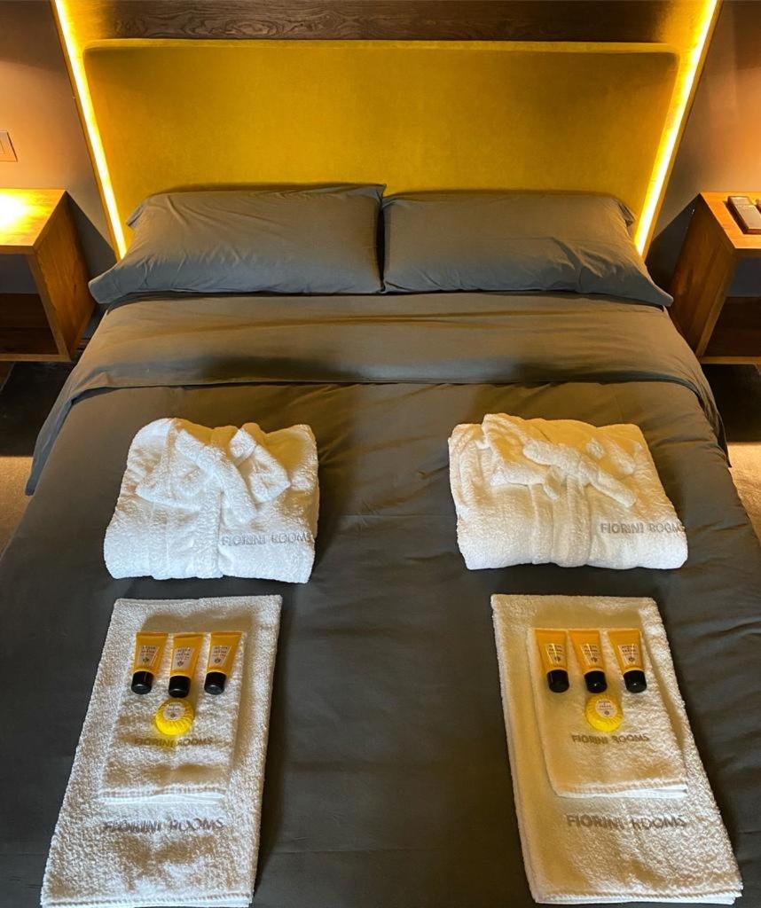 Deluxe Room - Photo 3
