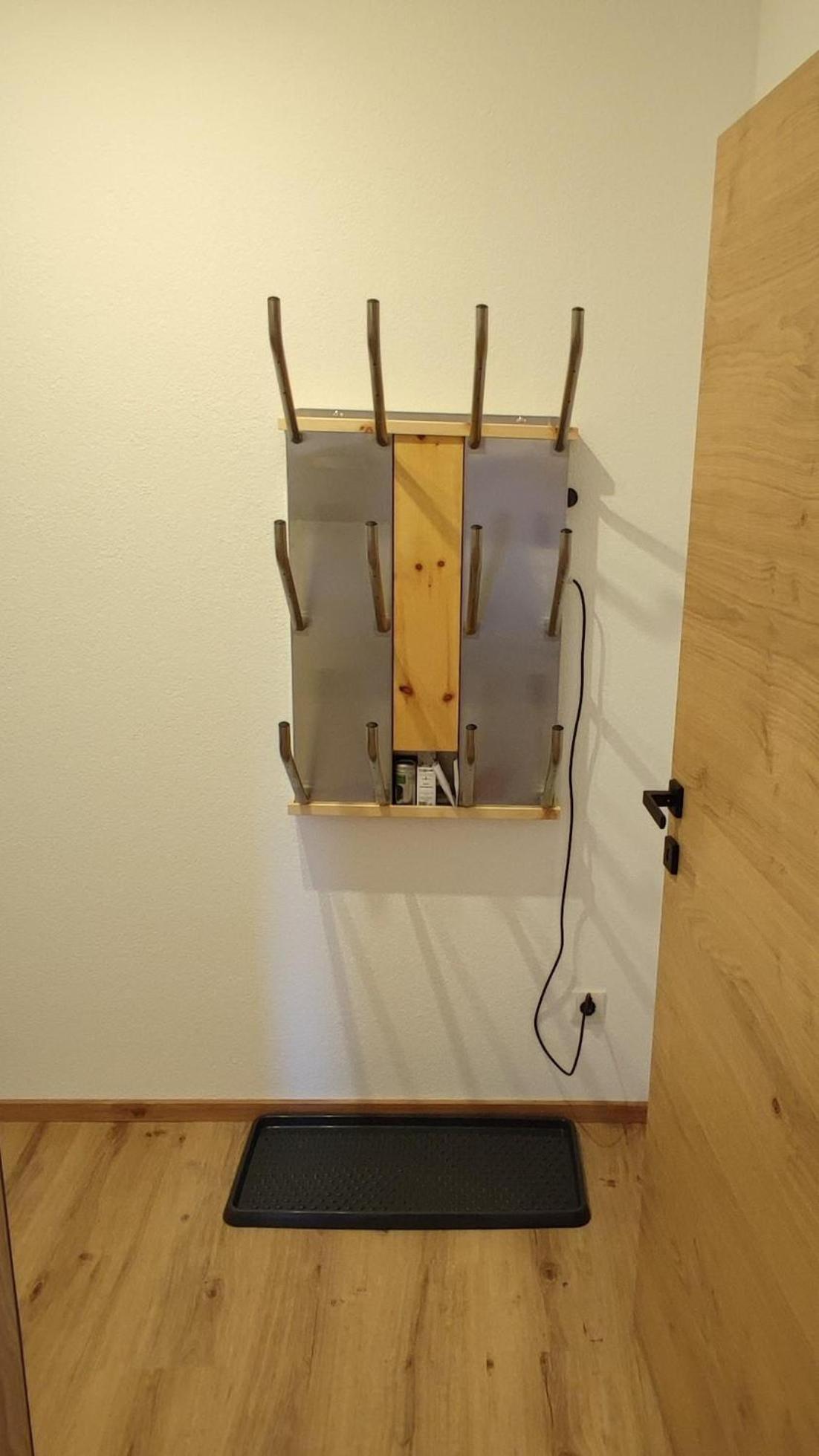 Two-Bedroom Apartment with Shower  photo 2