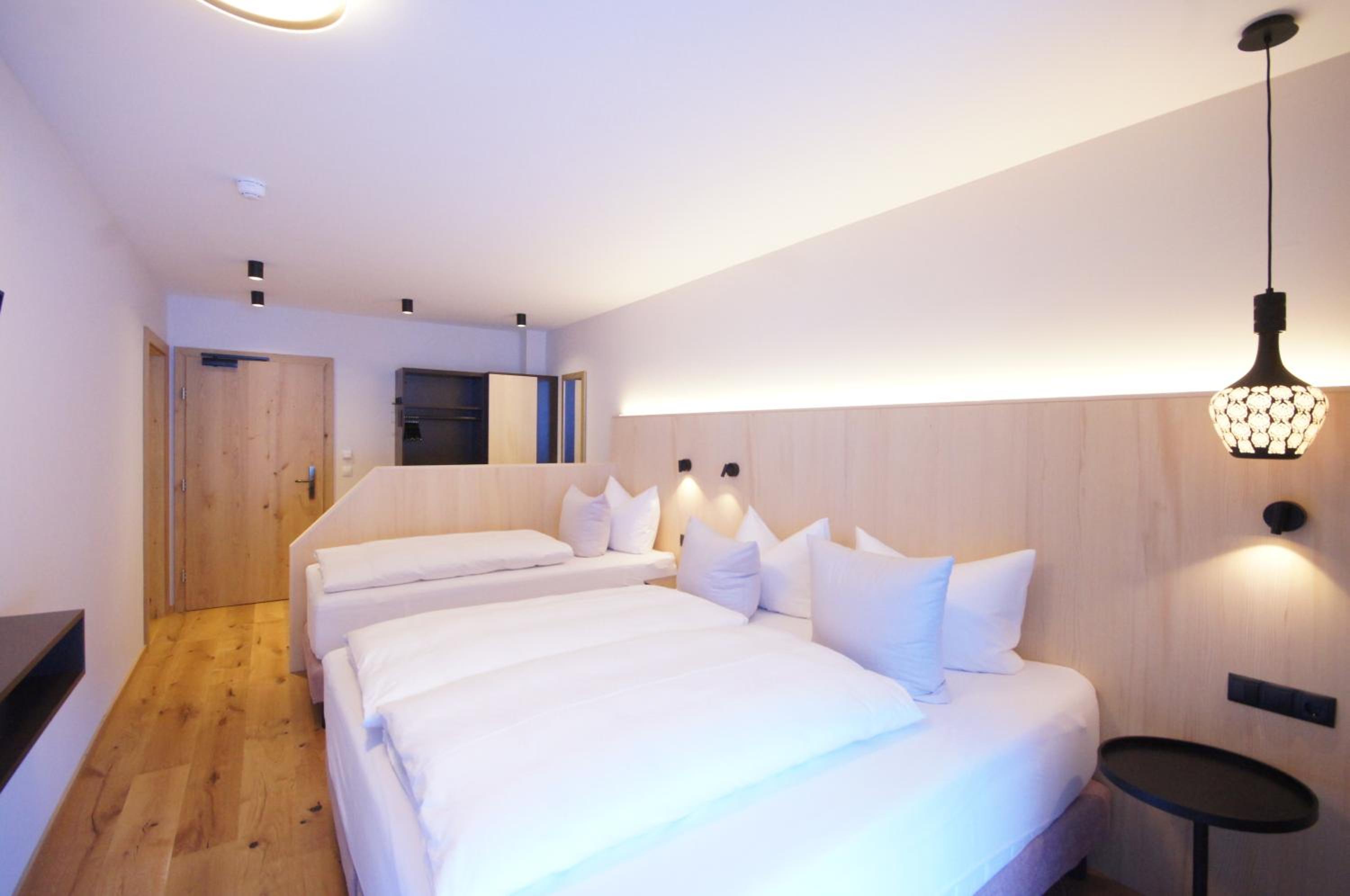 Triple Room with Balcony