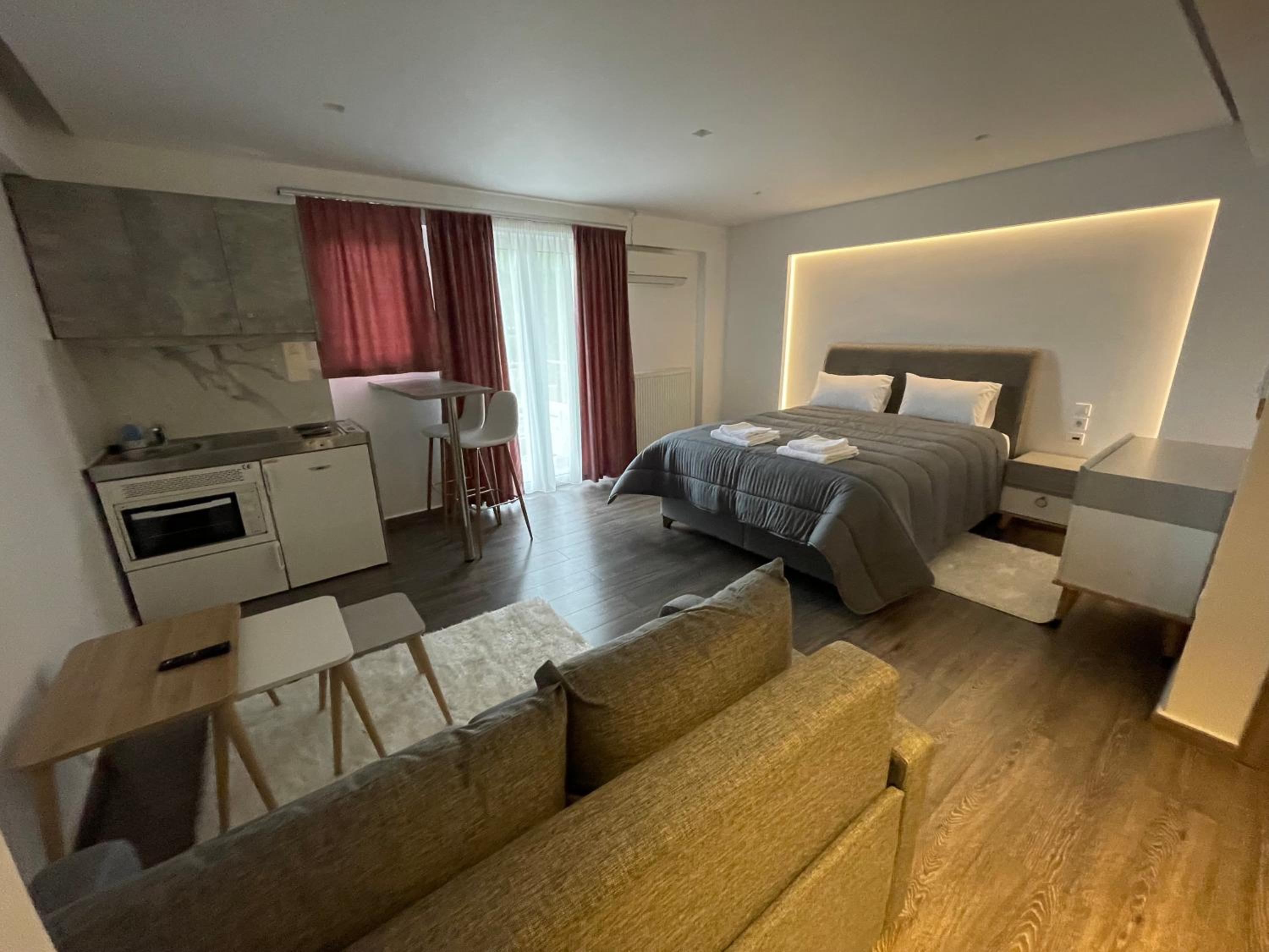 Standard Double or Twin Room photo 3