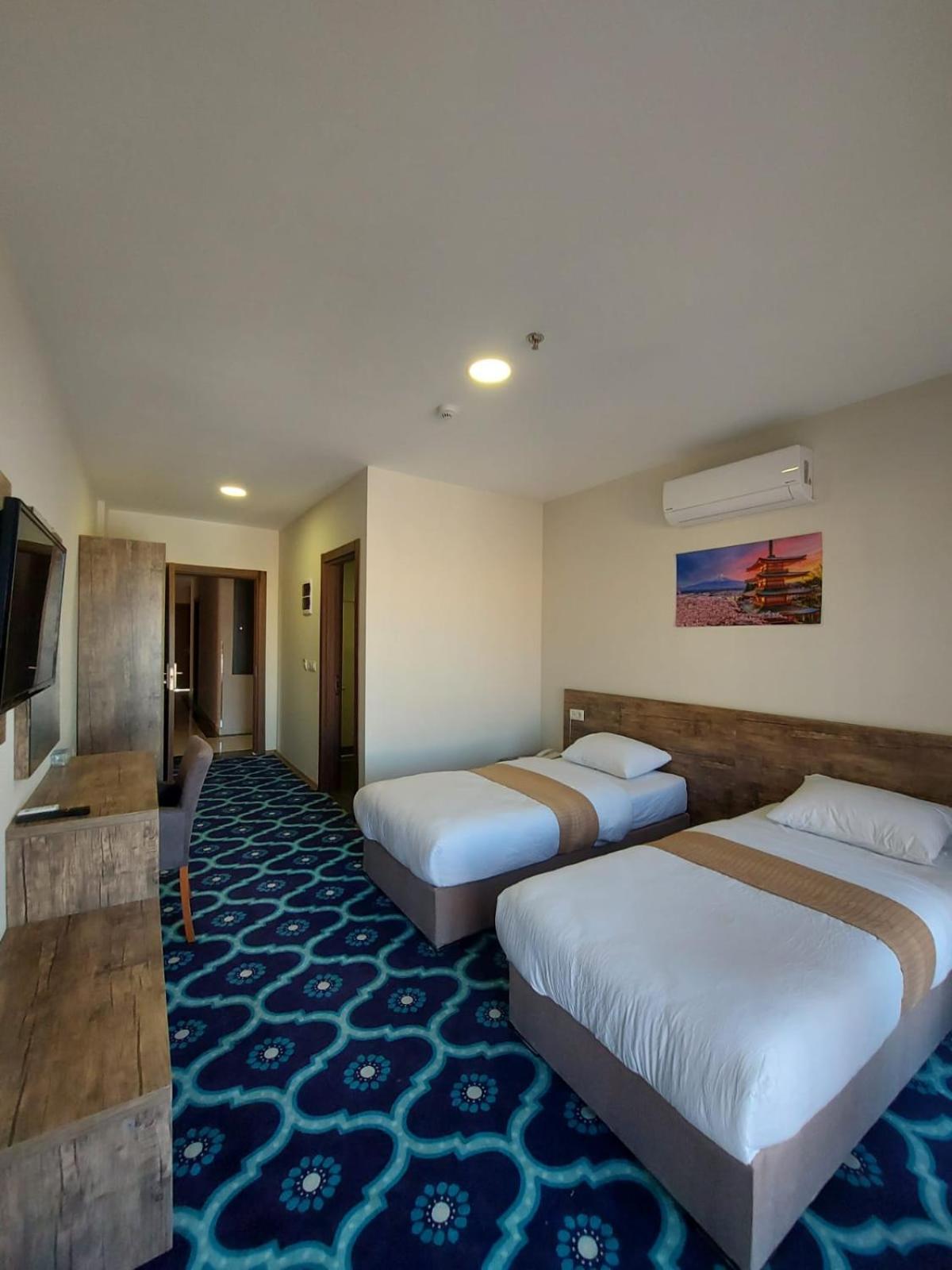 Superior Suite - Photo 1