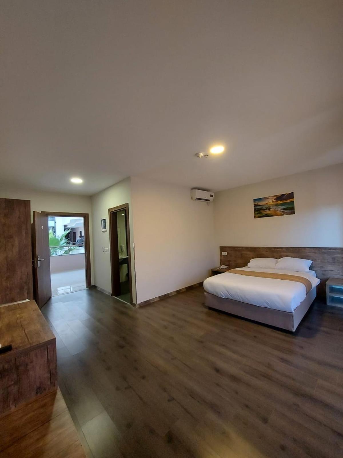 Superior Double Room - Photo 1