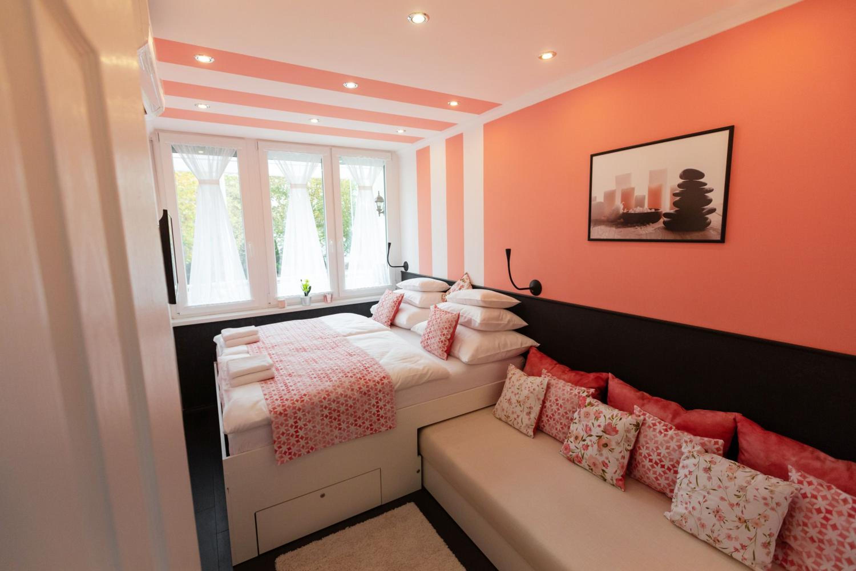 Apartment - Photo 20