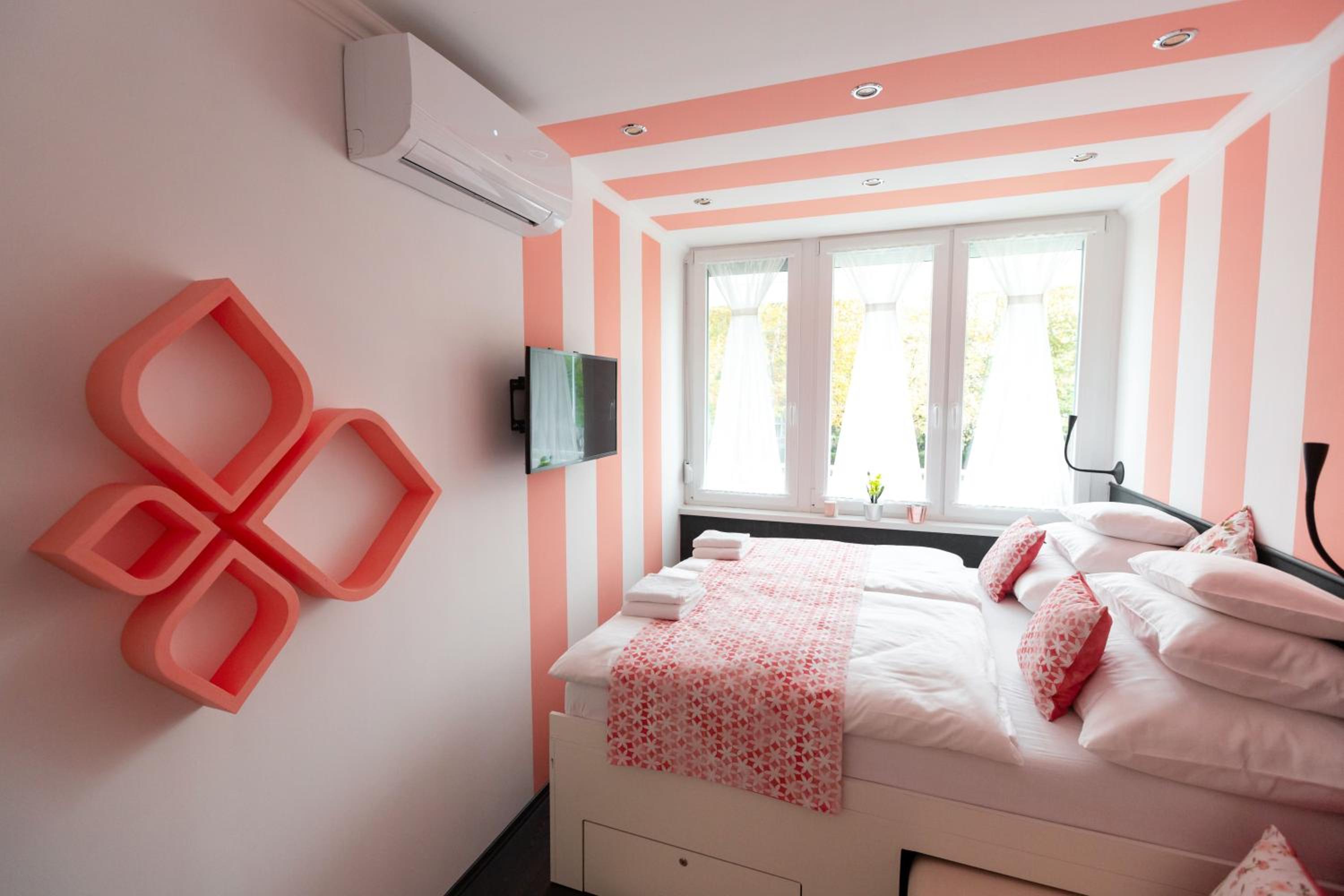 Apartment - Photo 21