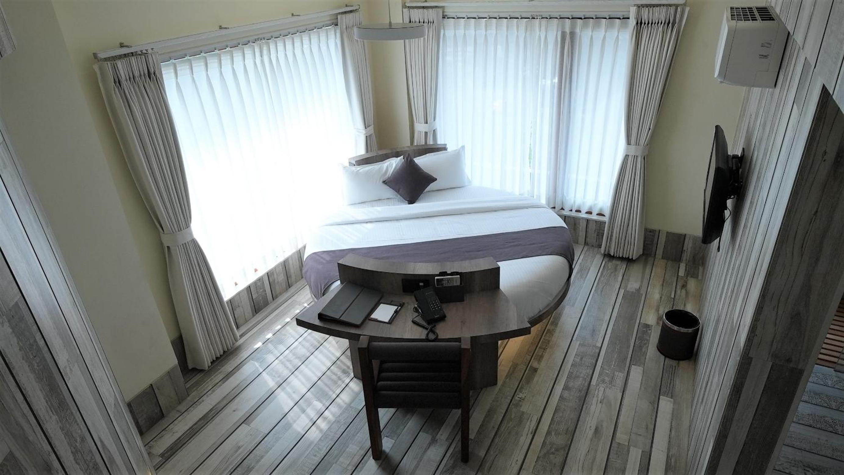Posh Room
