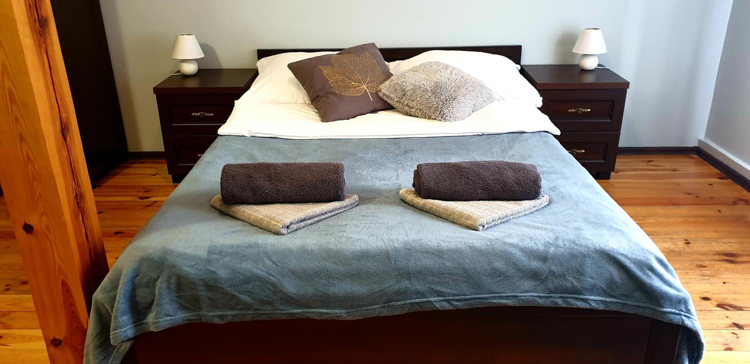 Large Double Room - Photo 7