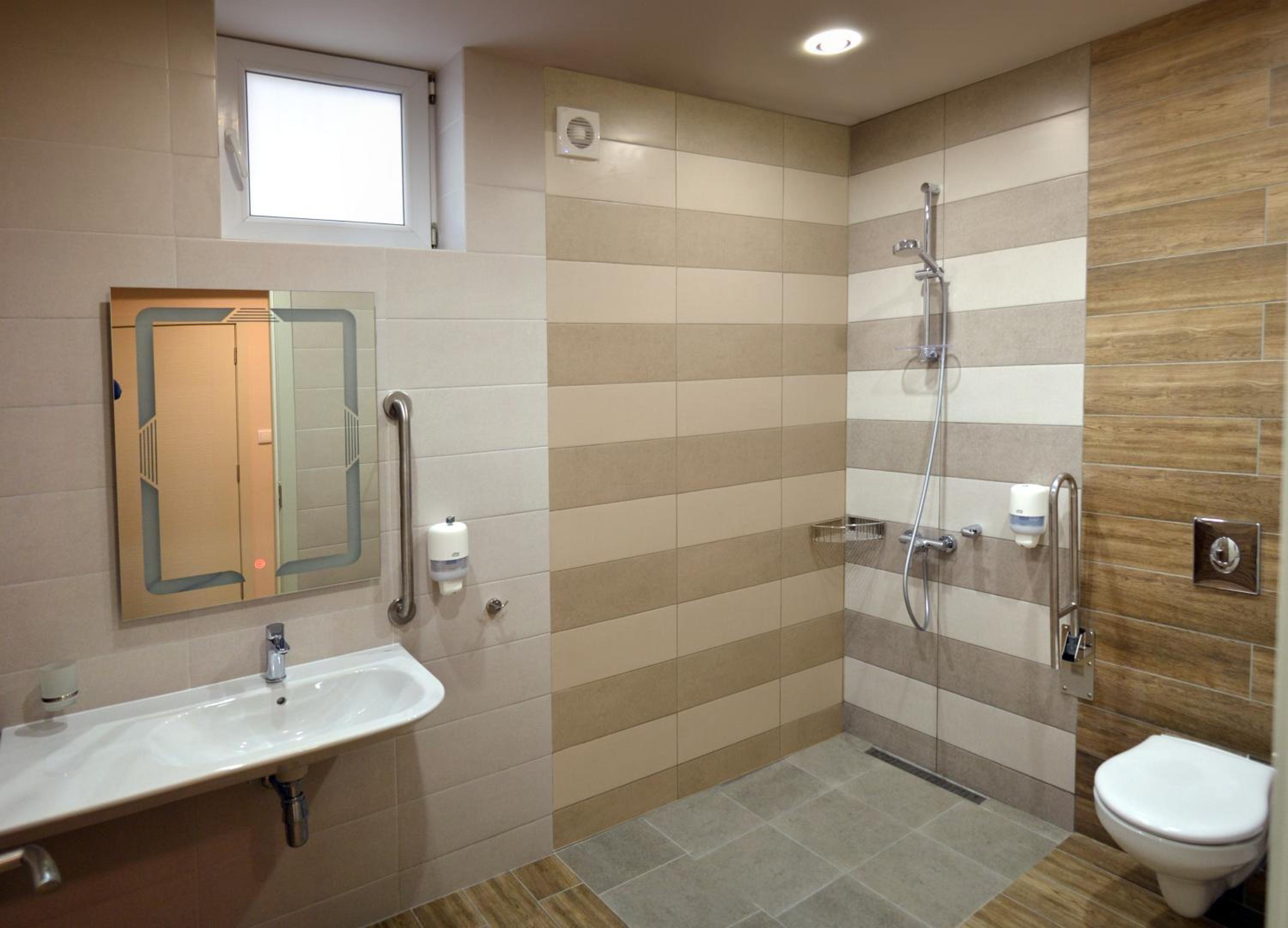 Double Room - Disability Access - Photo 2