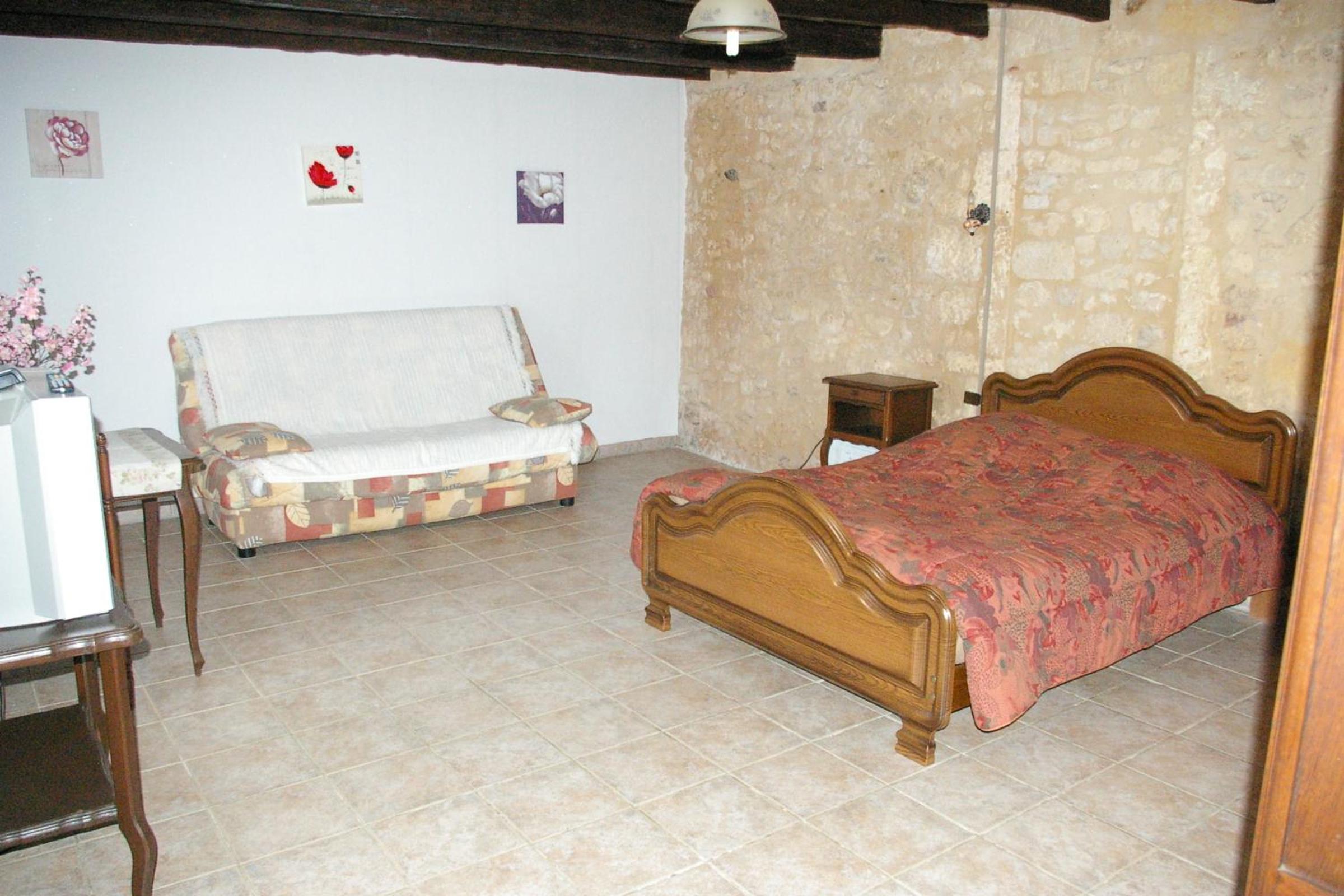 Double Room with Private External Bathroom photo 2