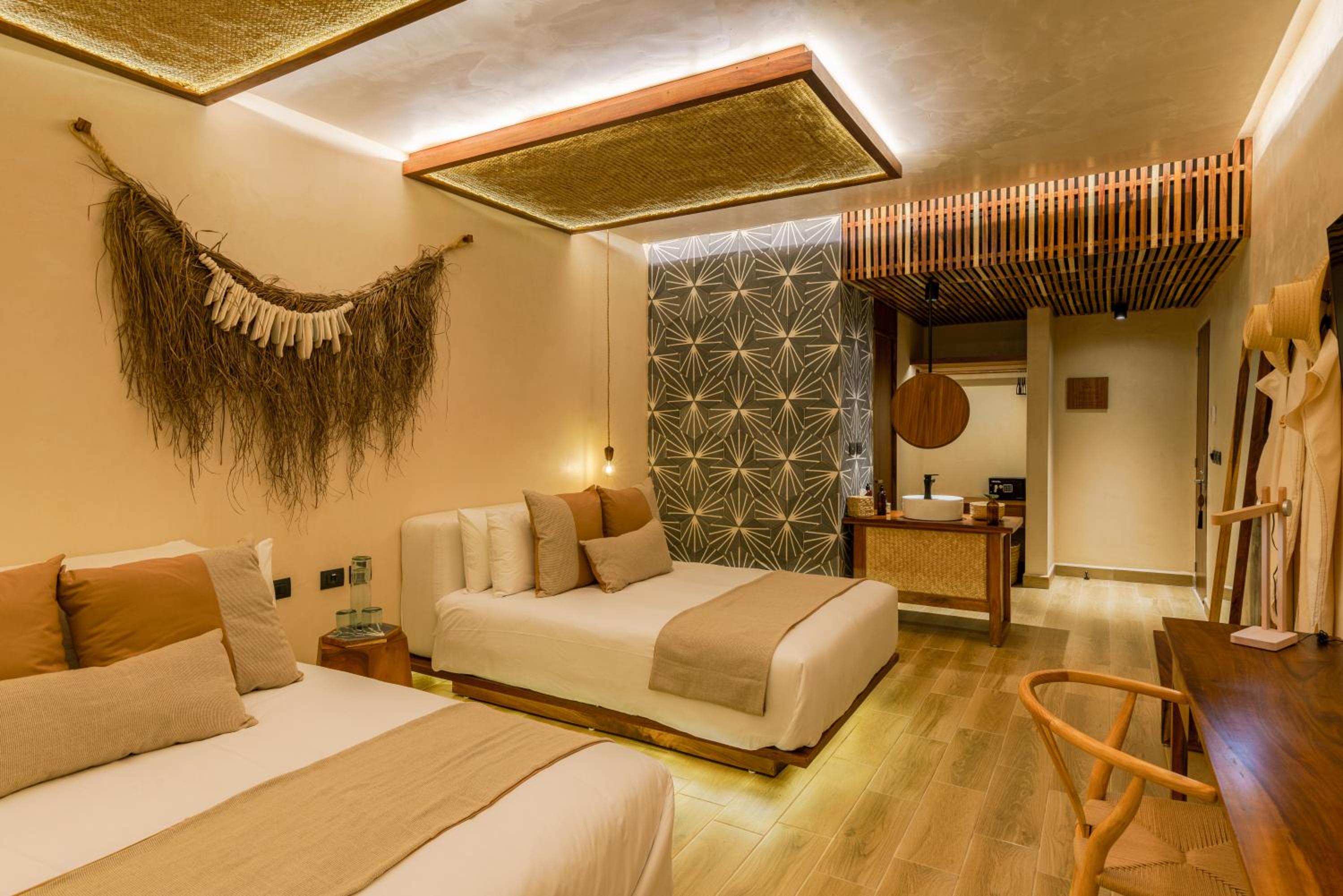 Double Room with Garden View - Photo 1