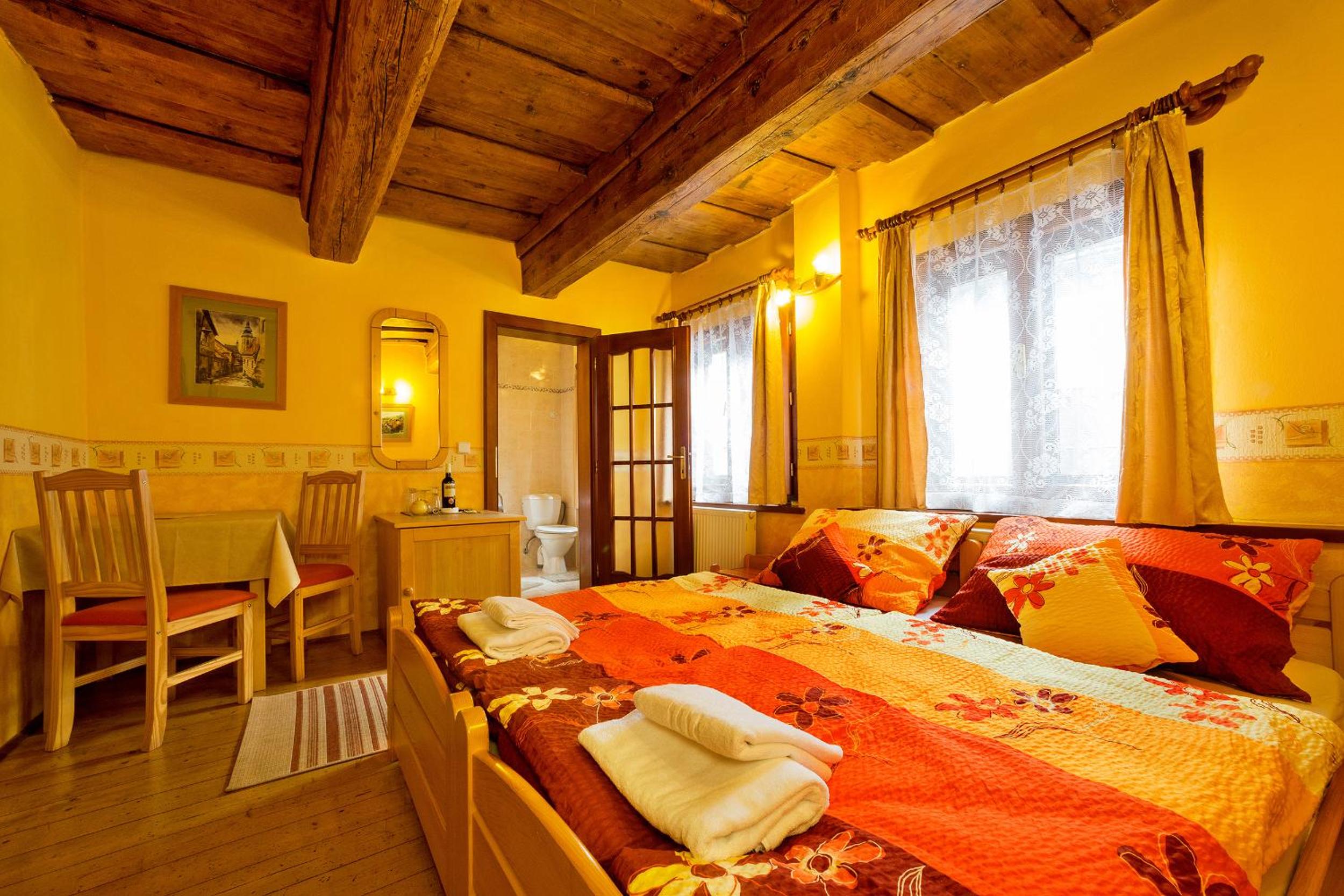 Double or Twin Room photo 1