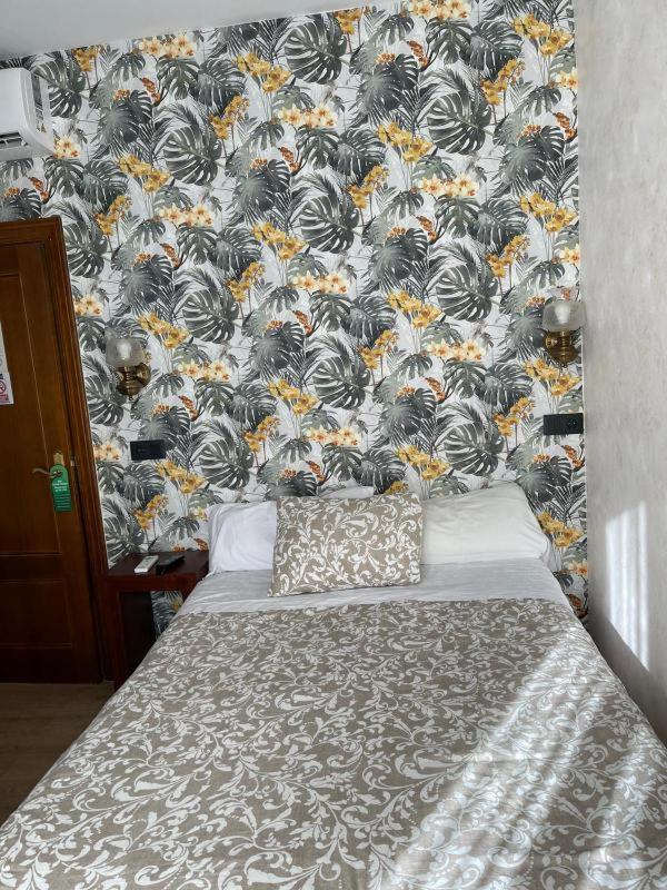 Habitación Doble o Twin Deluxe con Vista a la Ciudad
