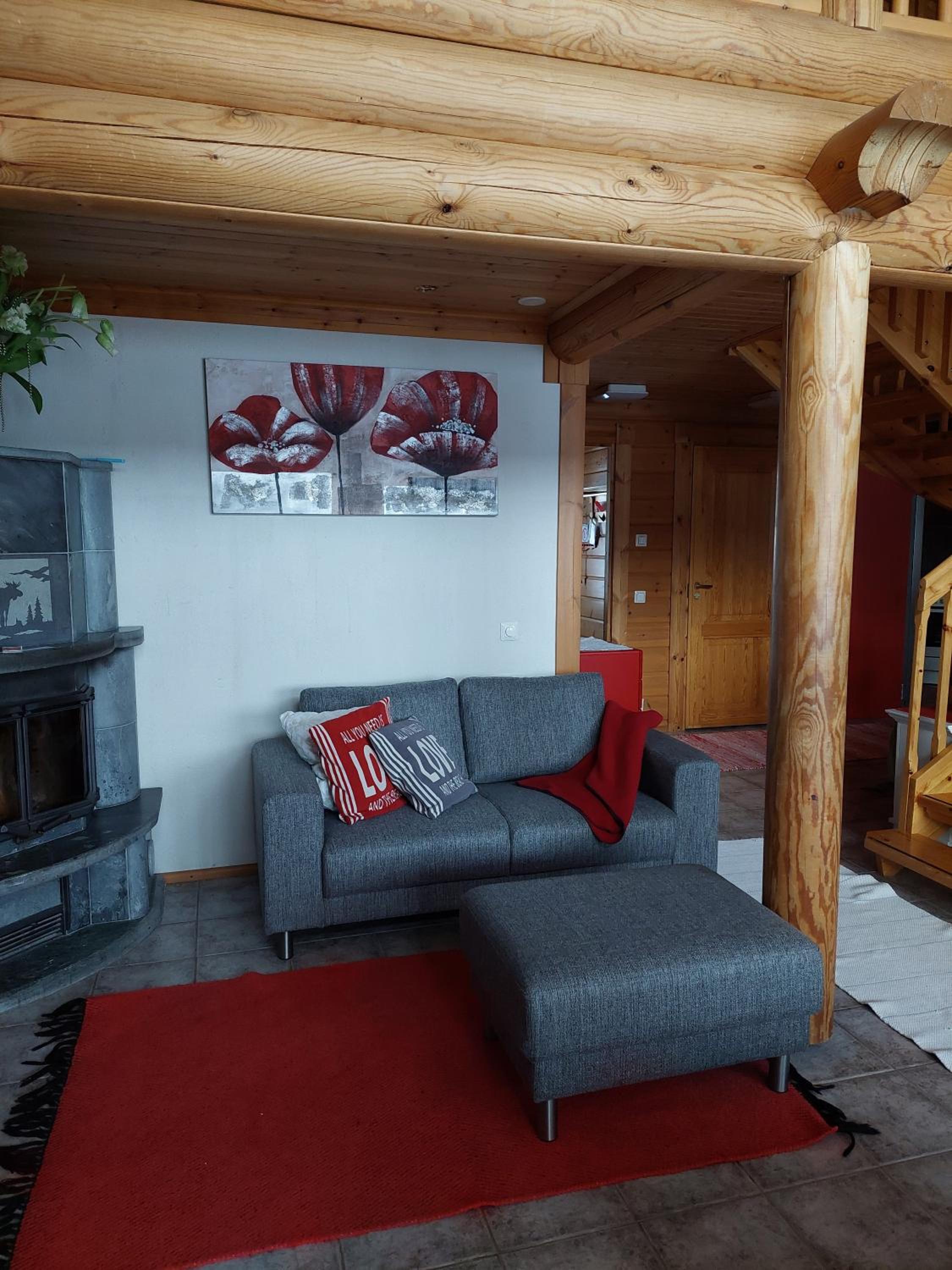 Three-Bedroom Villa - Photo 2