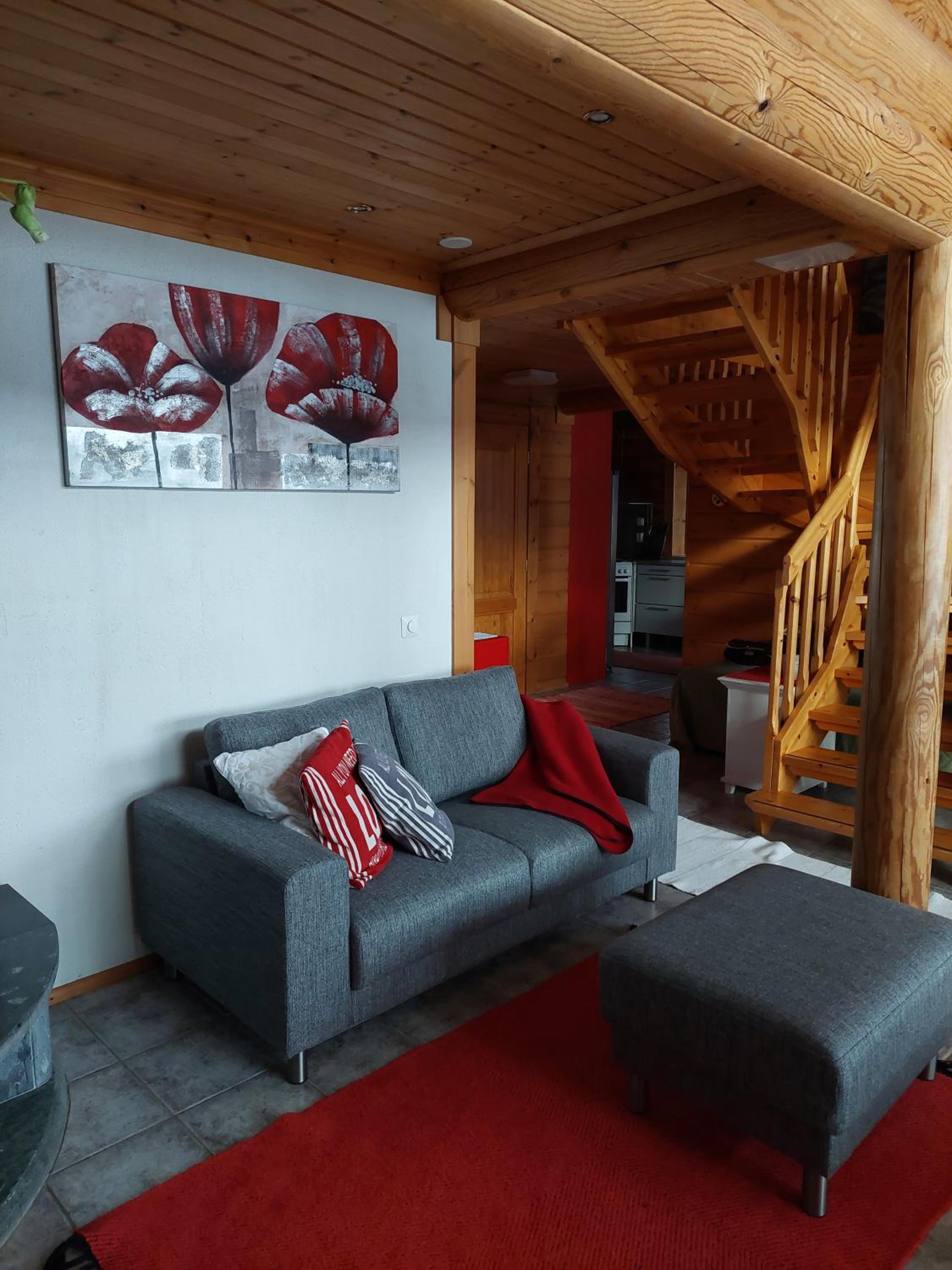 Three-Bedroom Villa - Photo 7