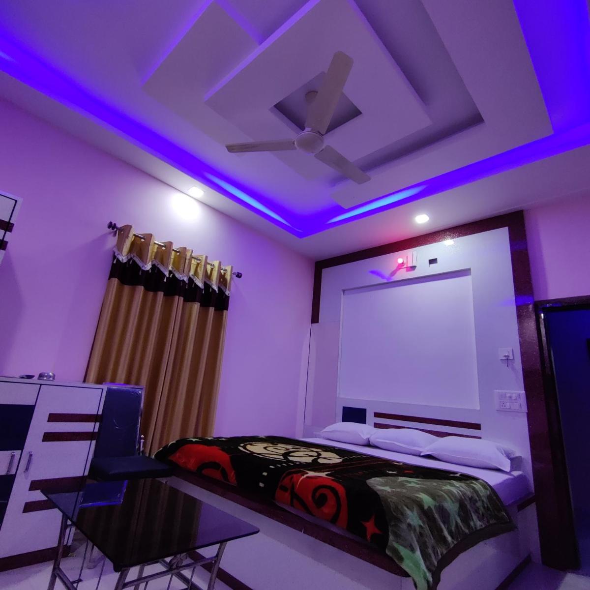 Deluxe Suite photo 2