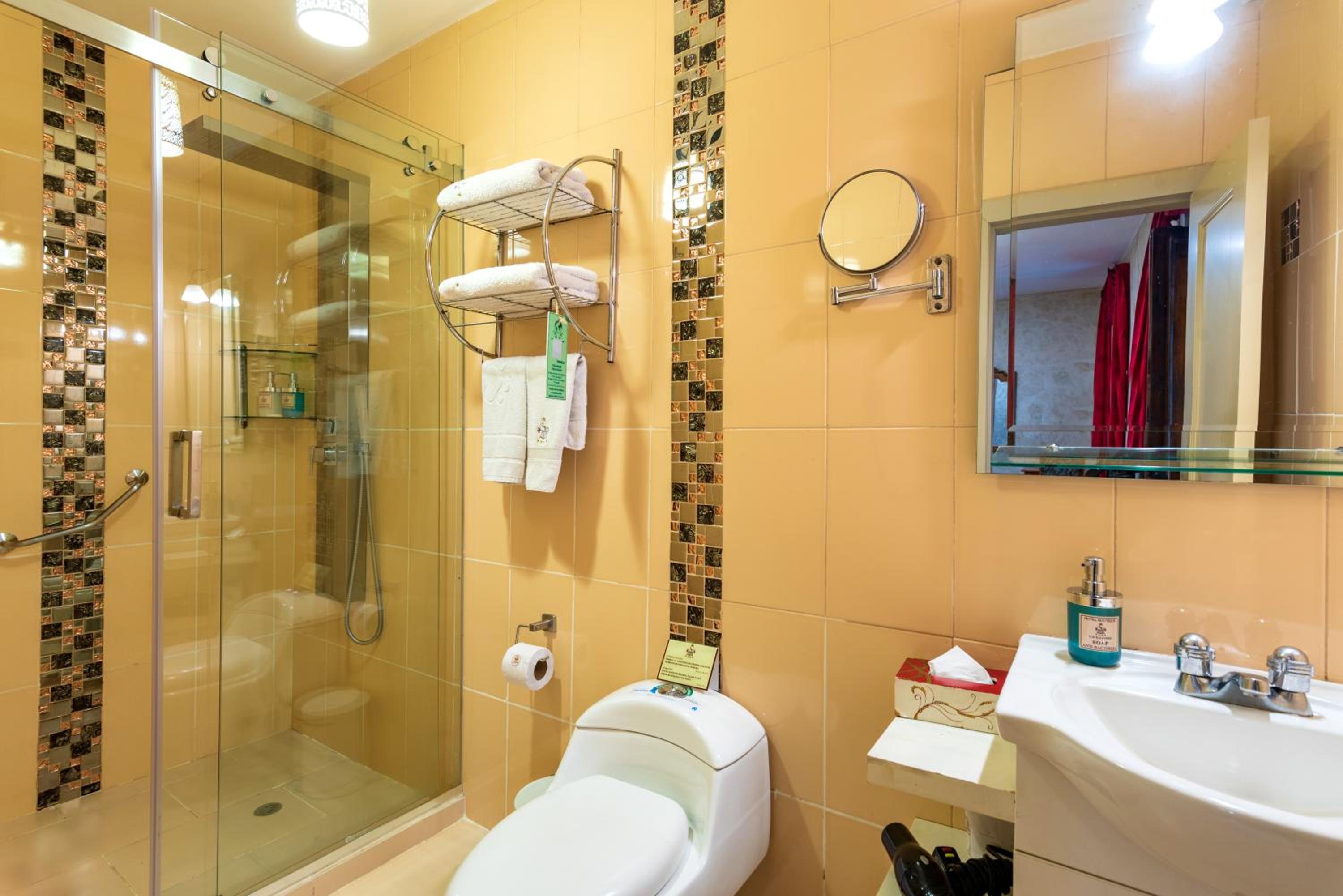 Twin Room with Balcony - Photo 5