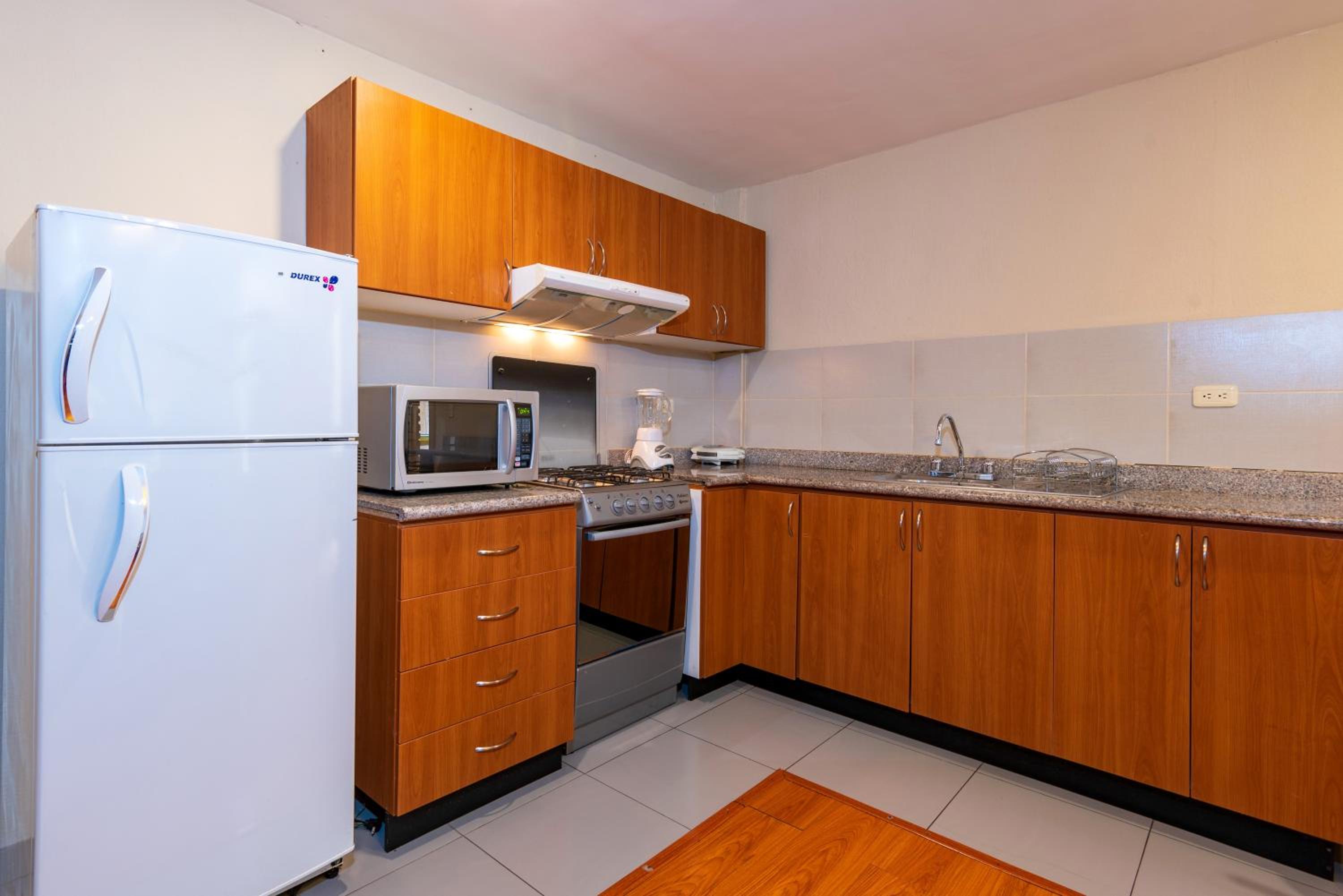 Apartment - Photo 2