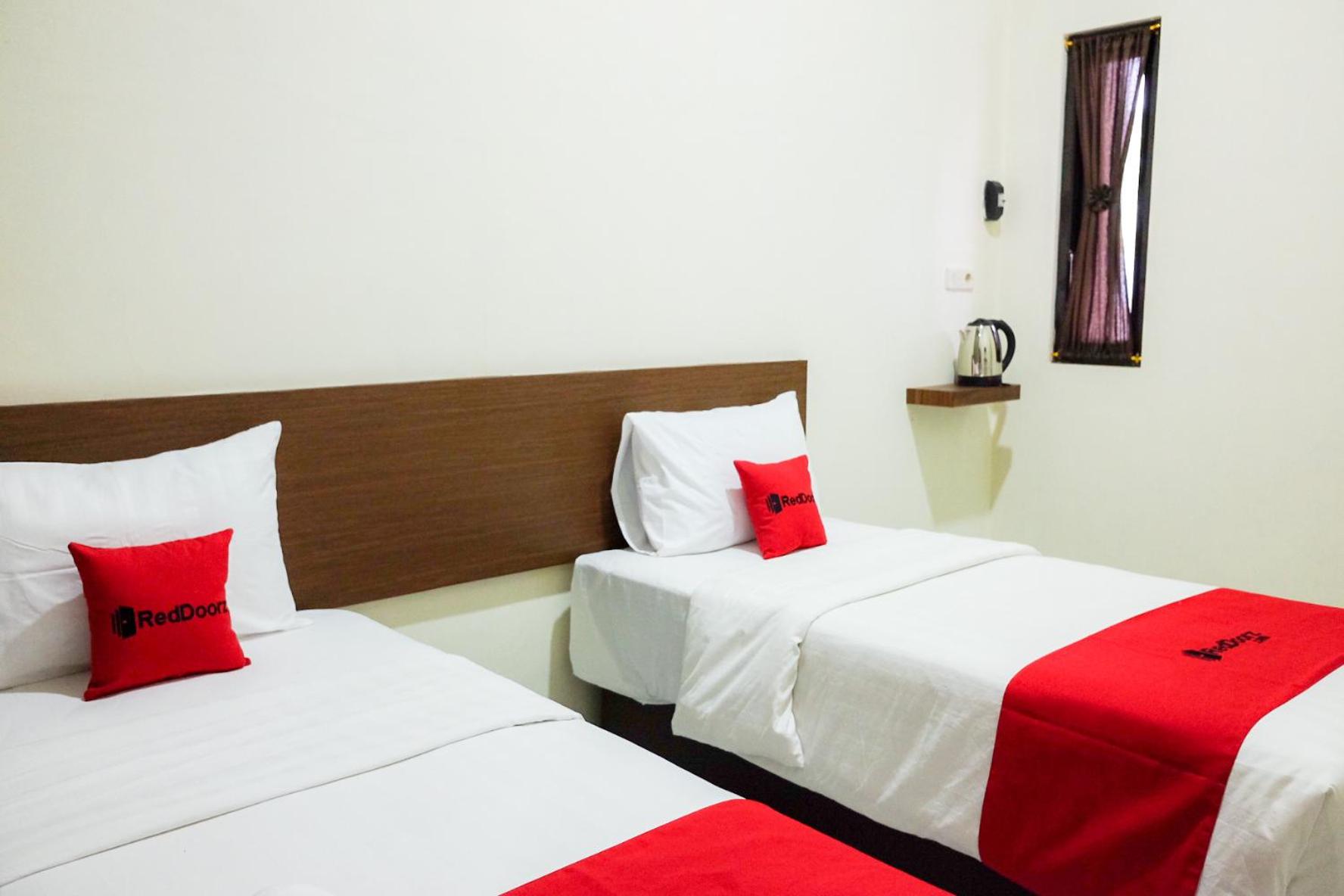 Twin Room - Photo 6