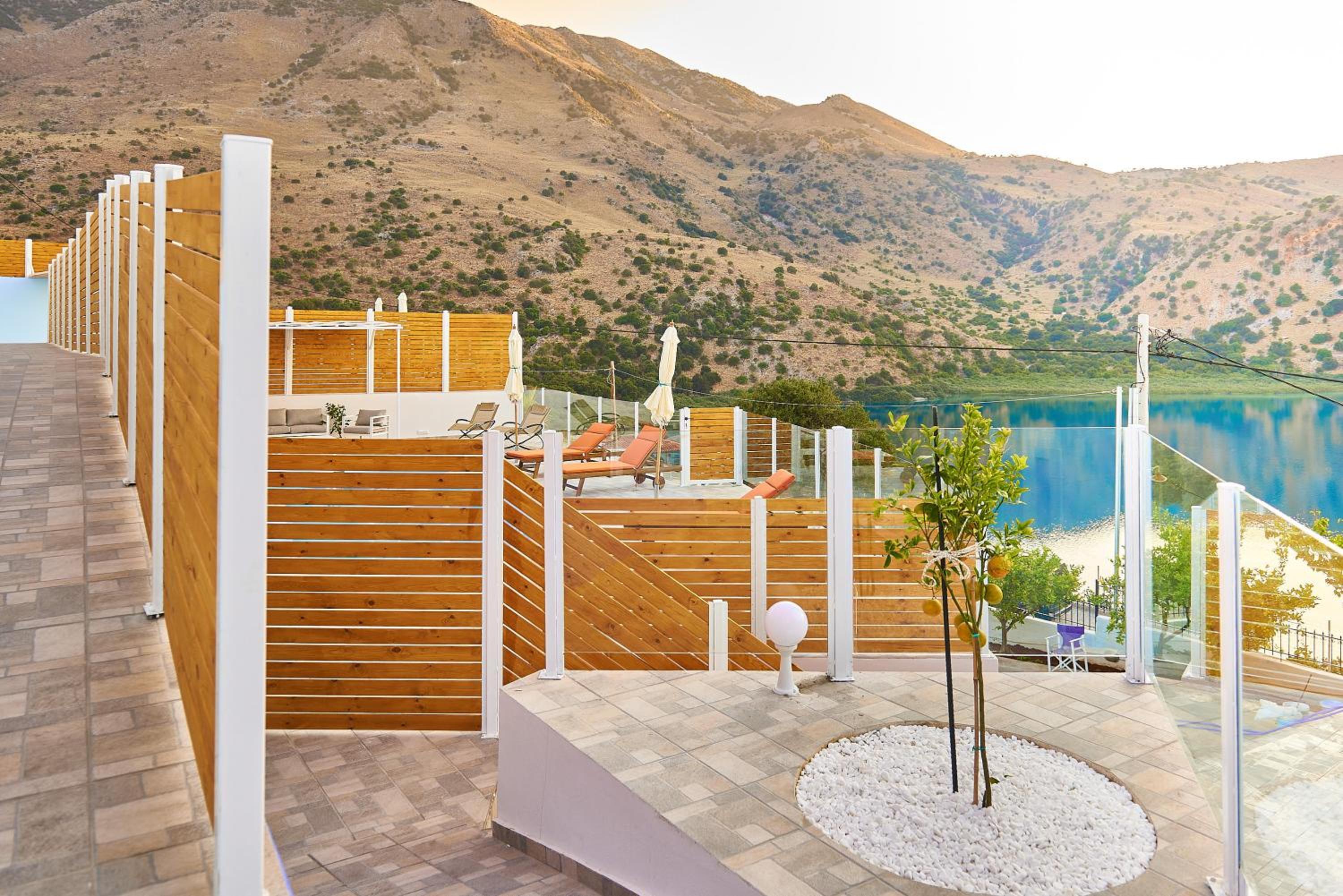 Superior Villa photo 2