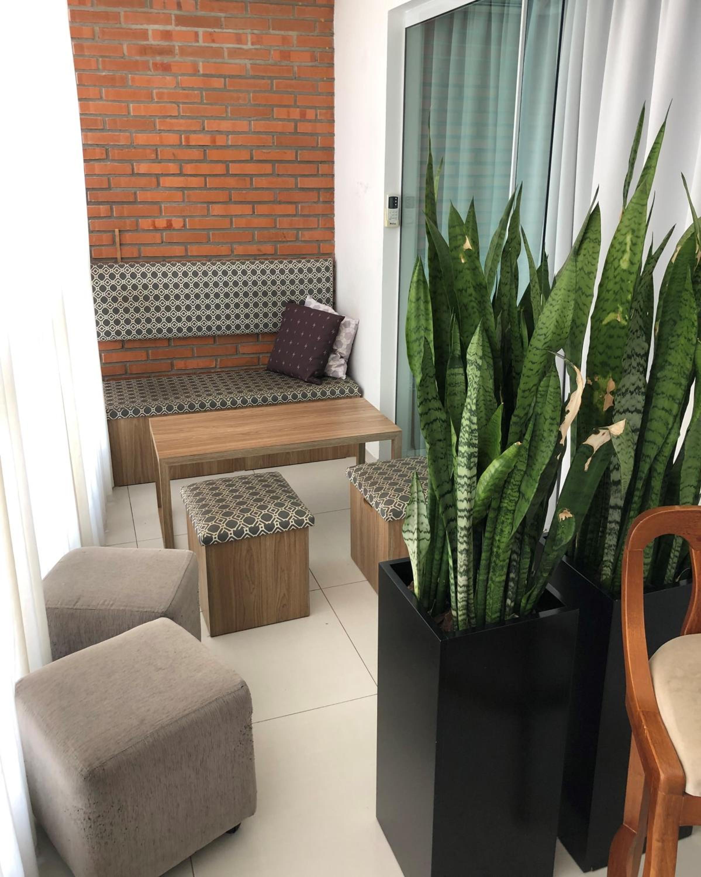Apartment with Mountain View - Photo 12