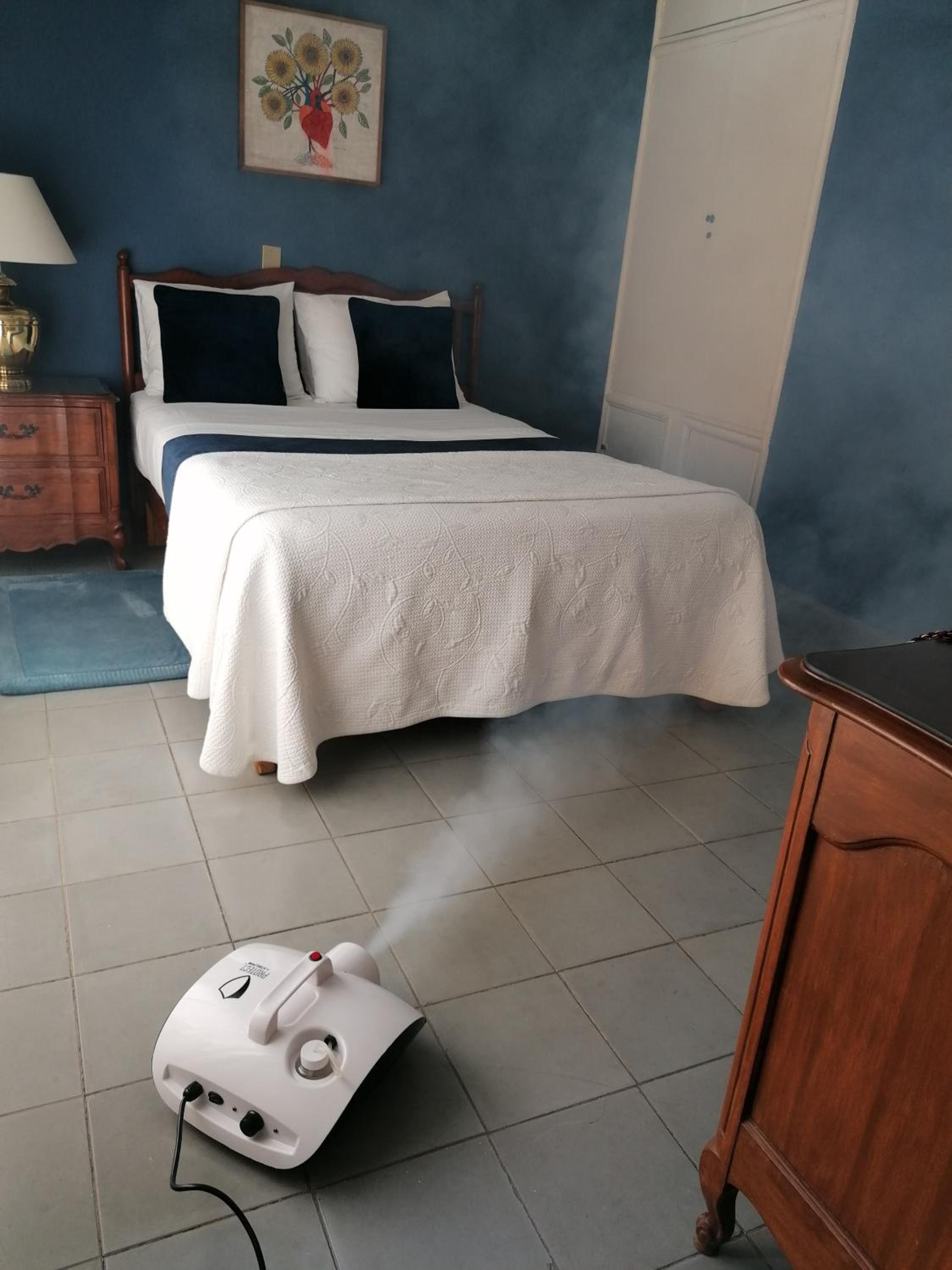 Deluxe Double Room - Photo 8