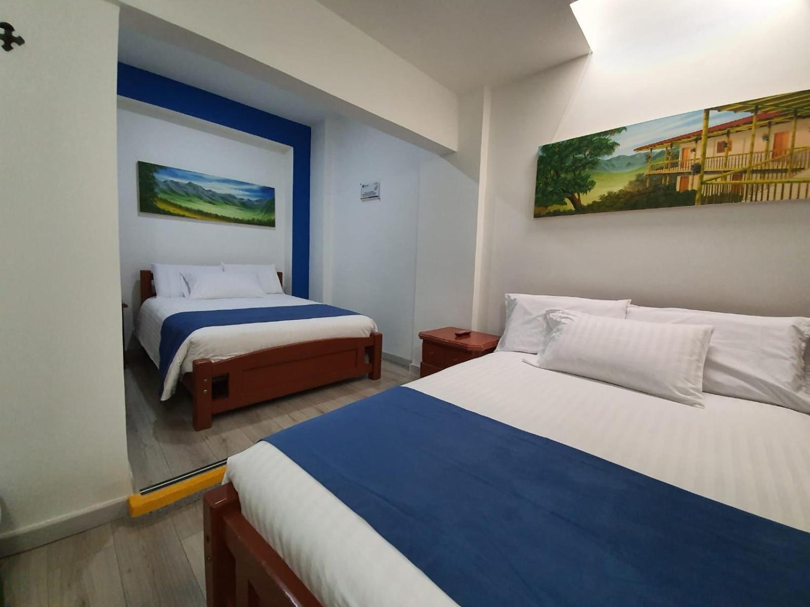 Twin Room with Air-Conditioning