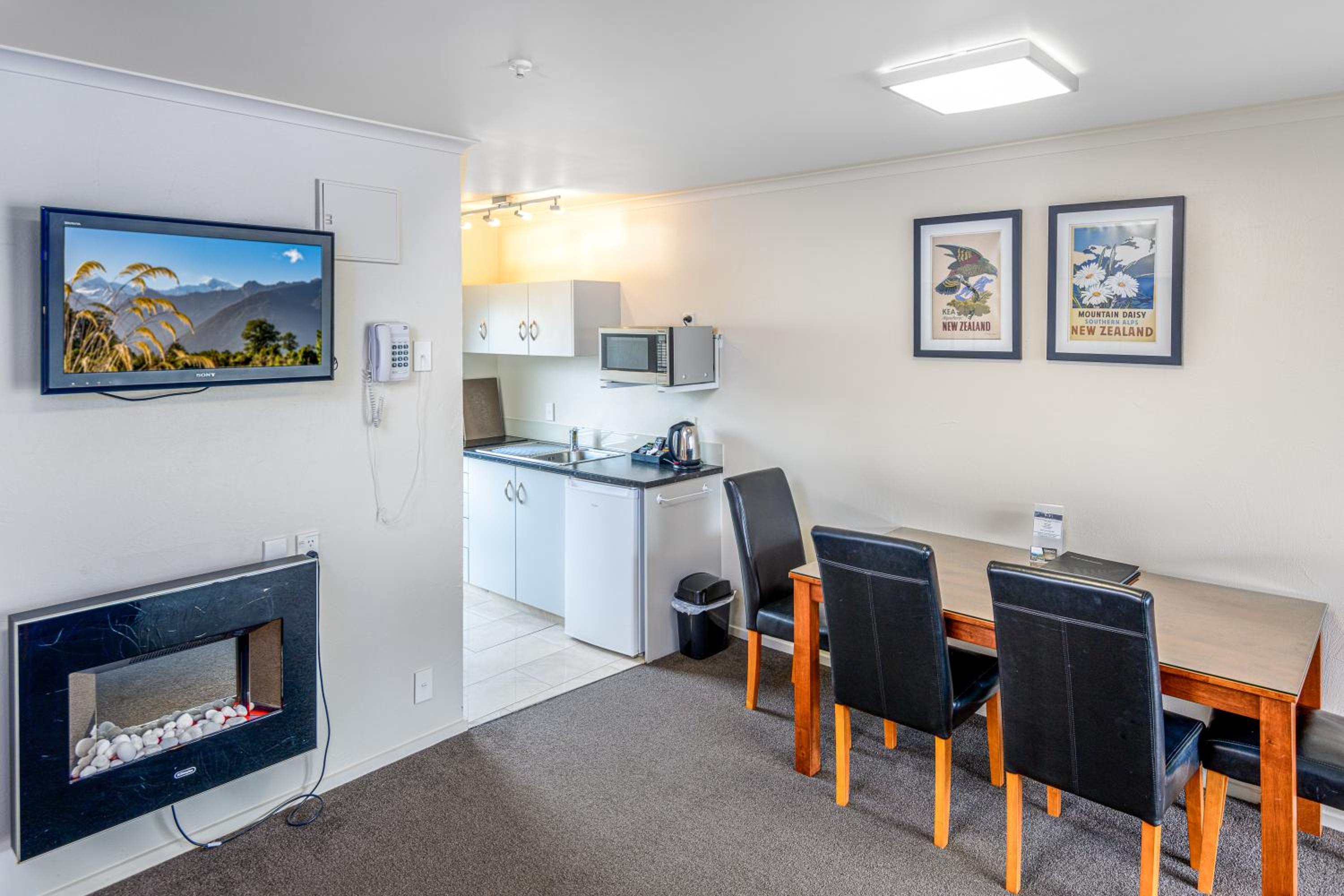 Two-Bedroom Apartment - Photo 13