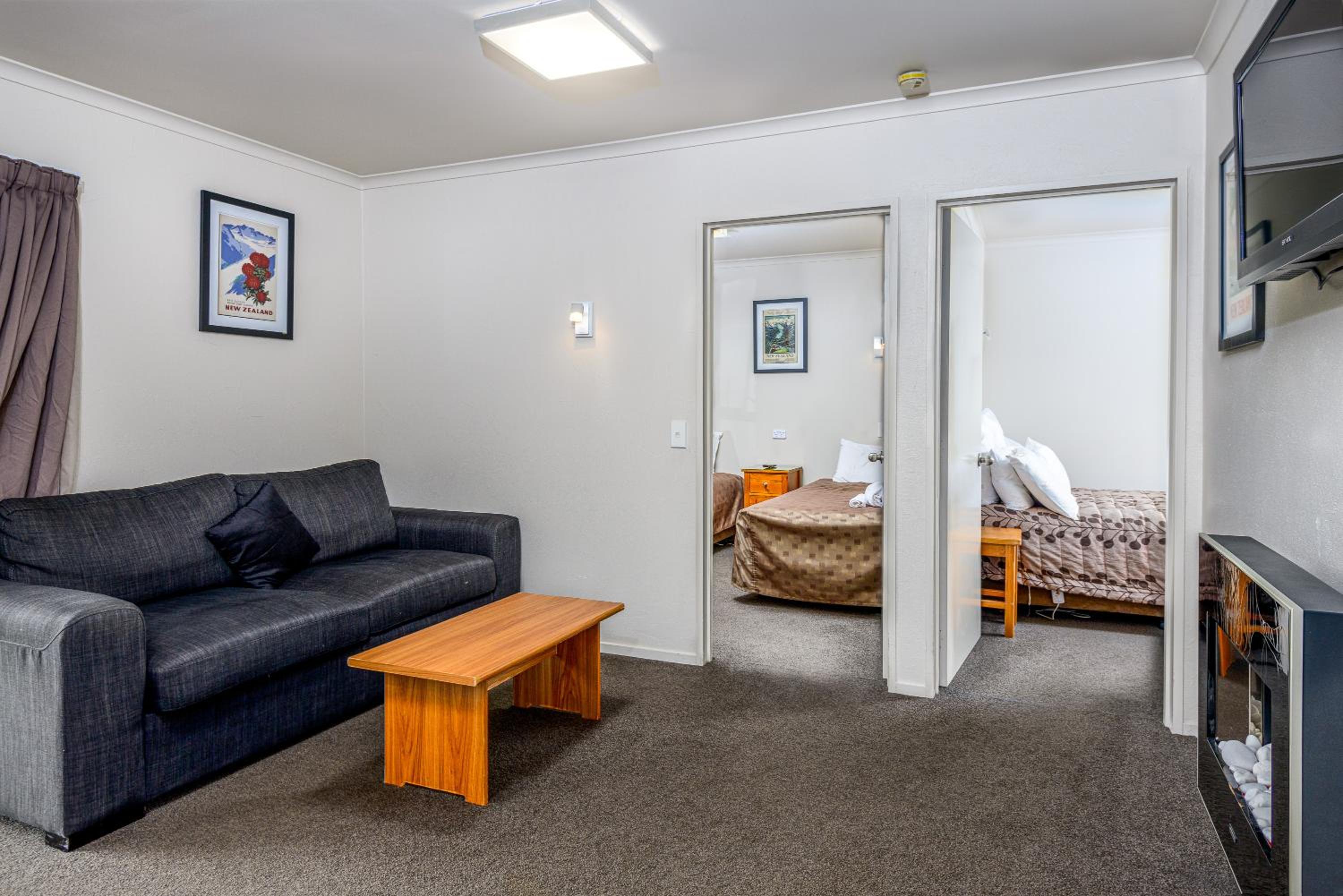 Two-Bedroom Apartment - Photo 11