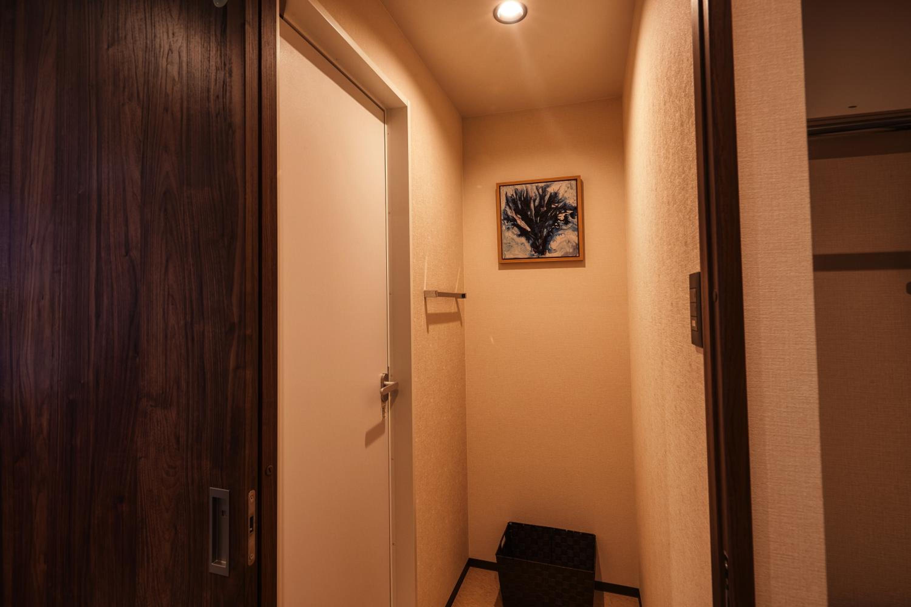 Standard Twin Room - Photo 15