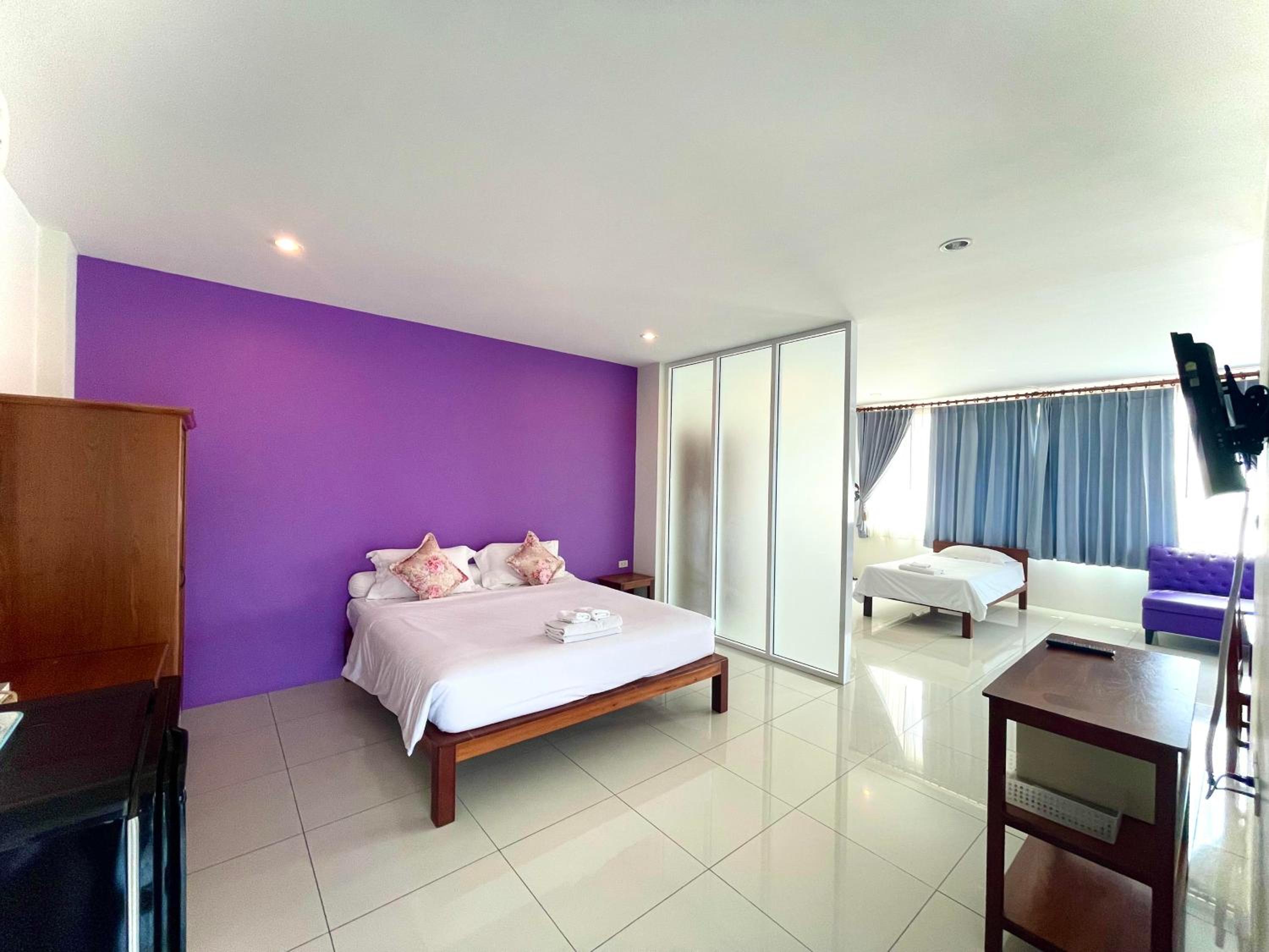 Deluxe Triple Room