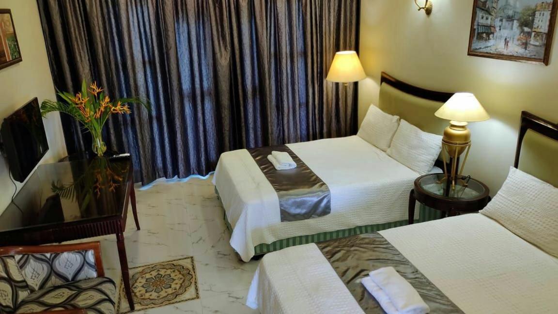 Deluxe Double or Twin Room - Photo 2