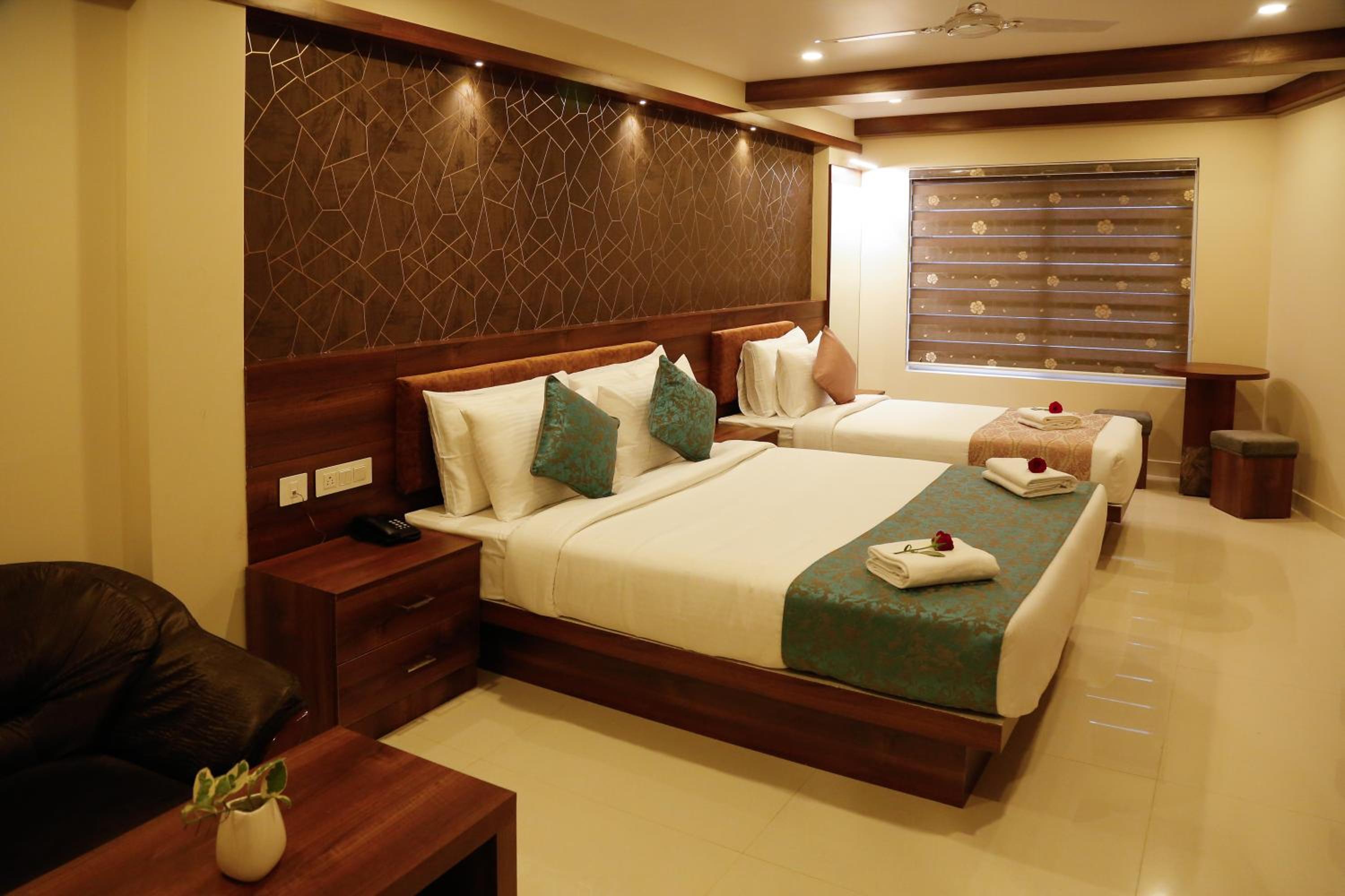 Superior Twin Room - Photo 1