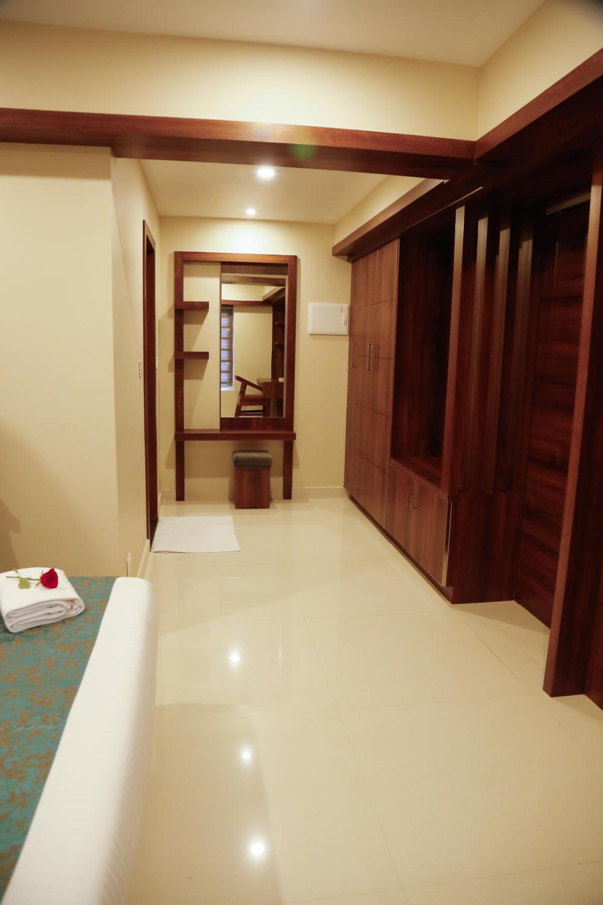 King Suite - Photo 1