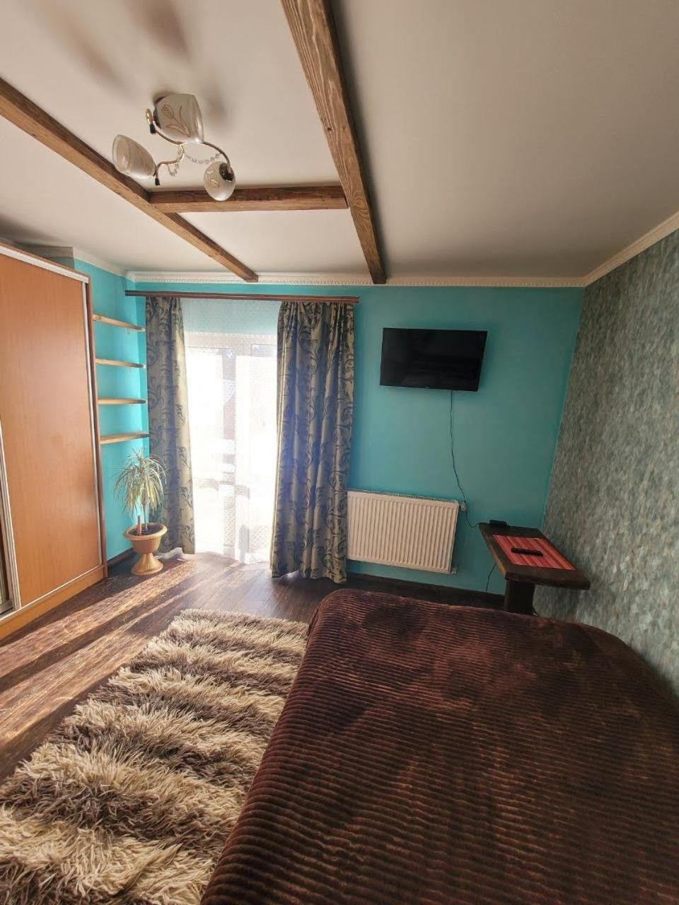 Deluxe Family Room photo 2