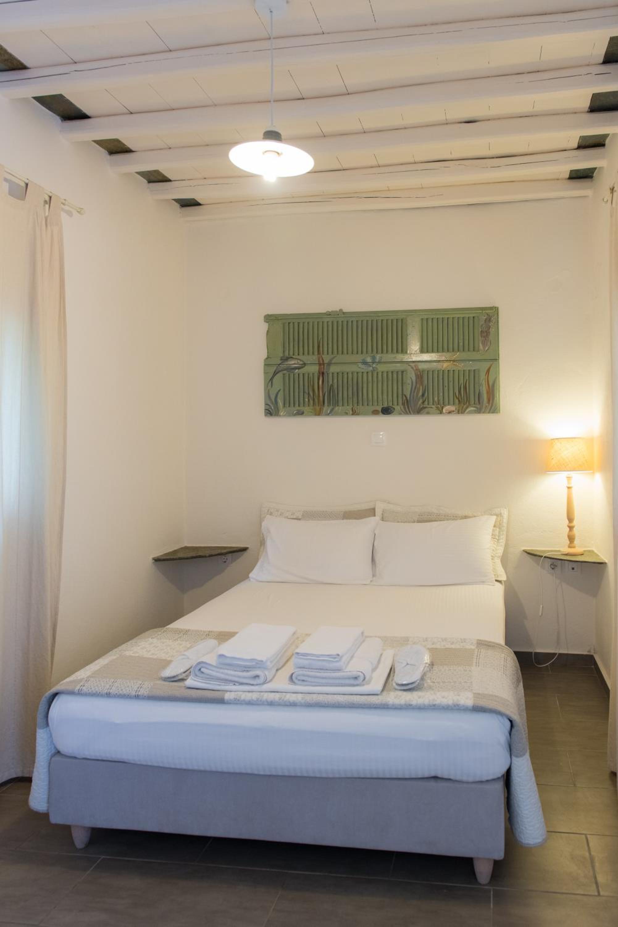 Standard Double or Twin Room with Garden View
