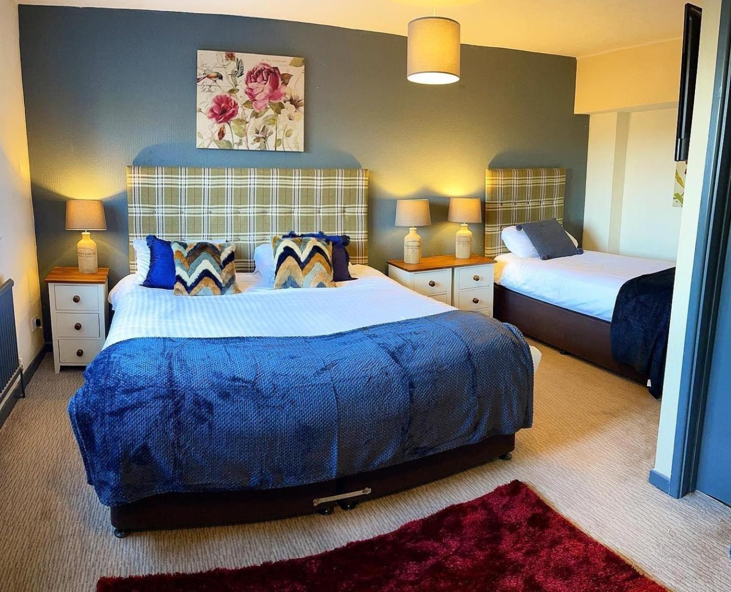 Standard Twin Room with Private Bathroom - Photo 3