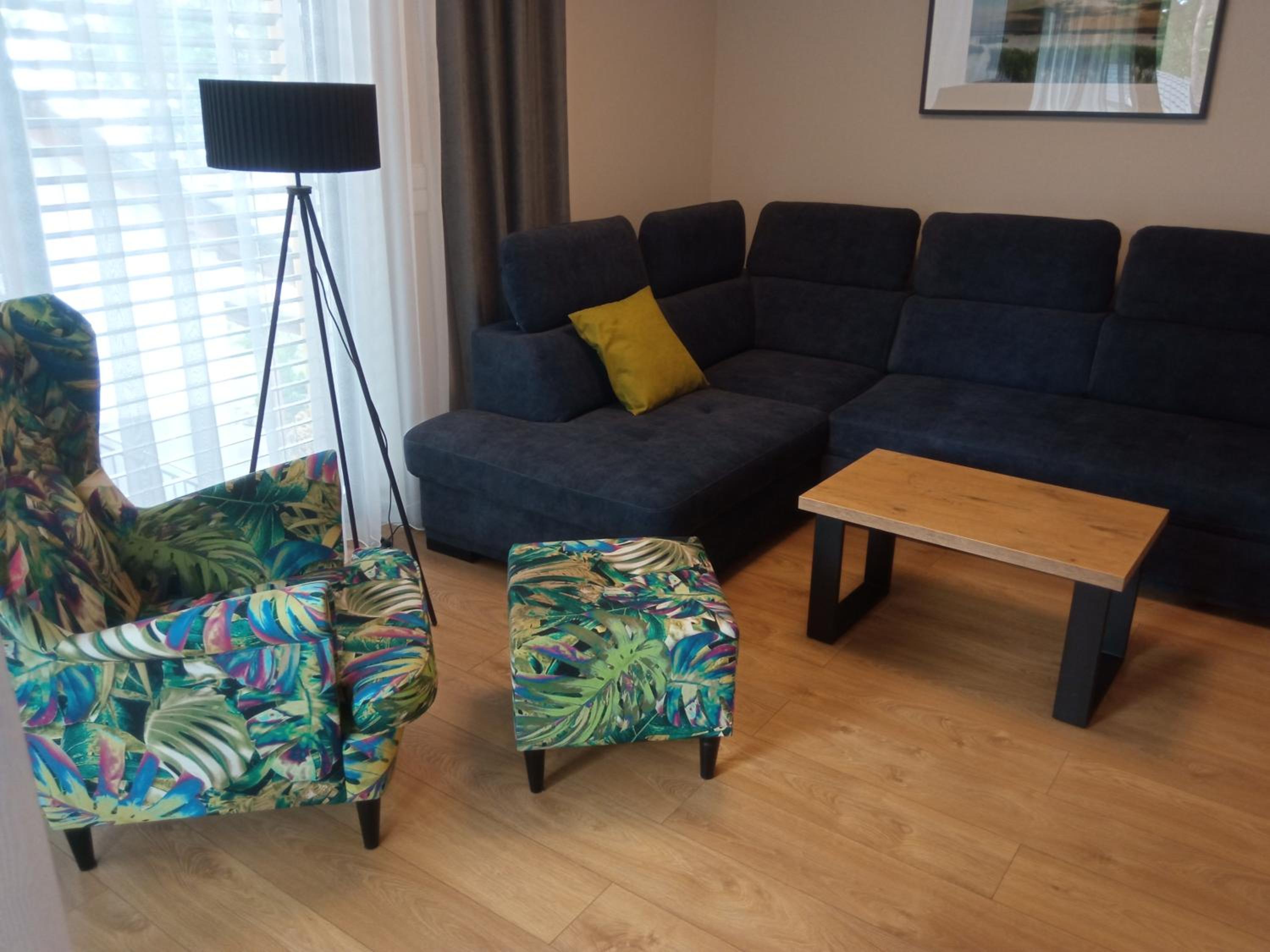 One-Bedroom Apartment photo 1