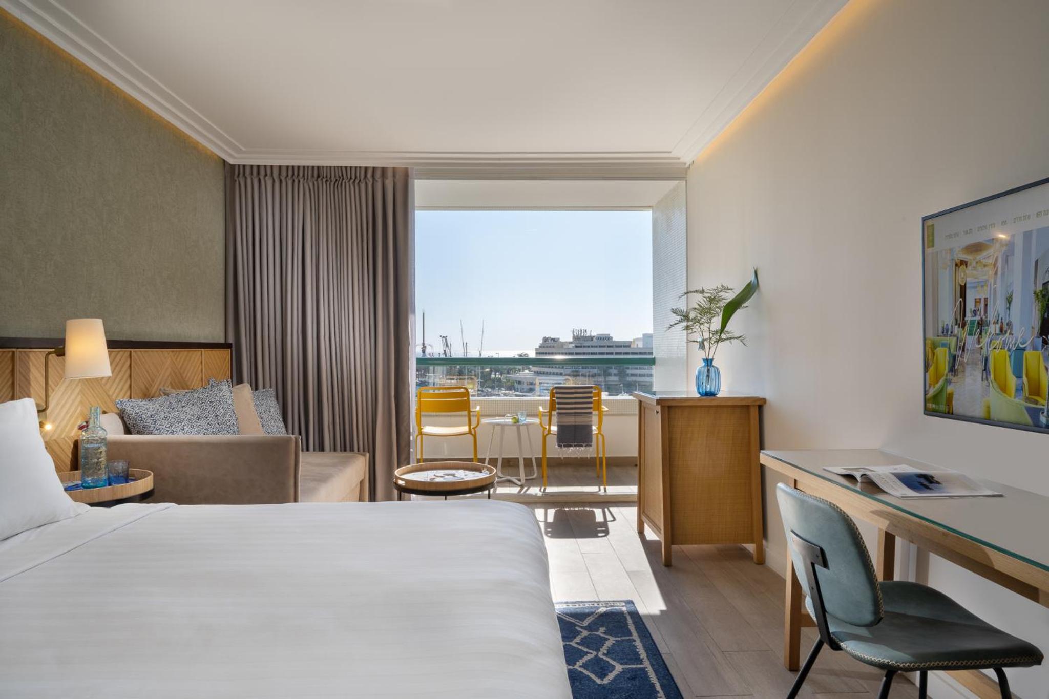 Deluxe Double Room - Photo 1
