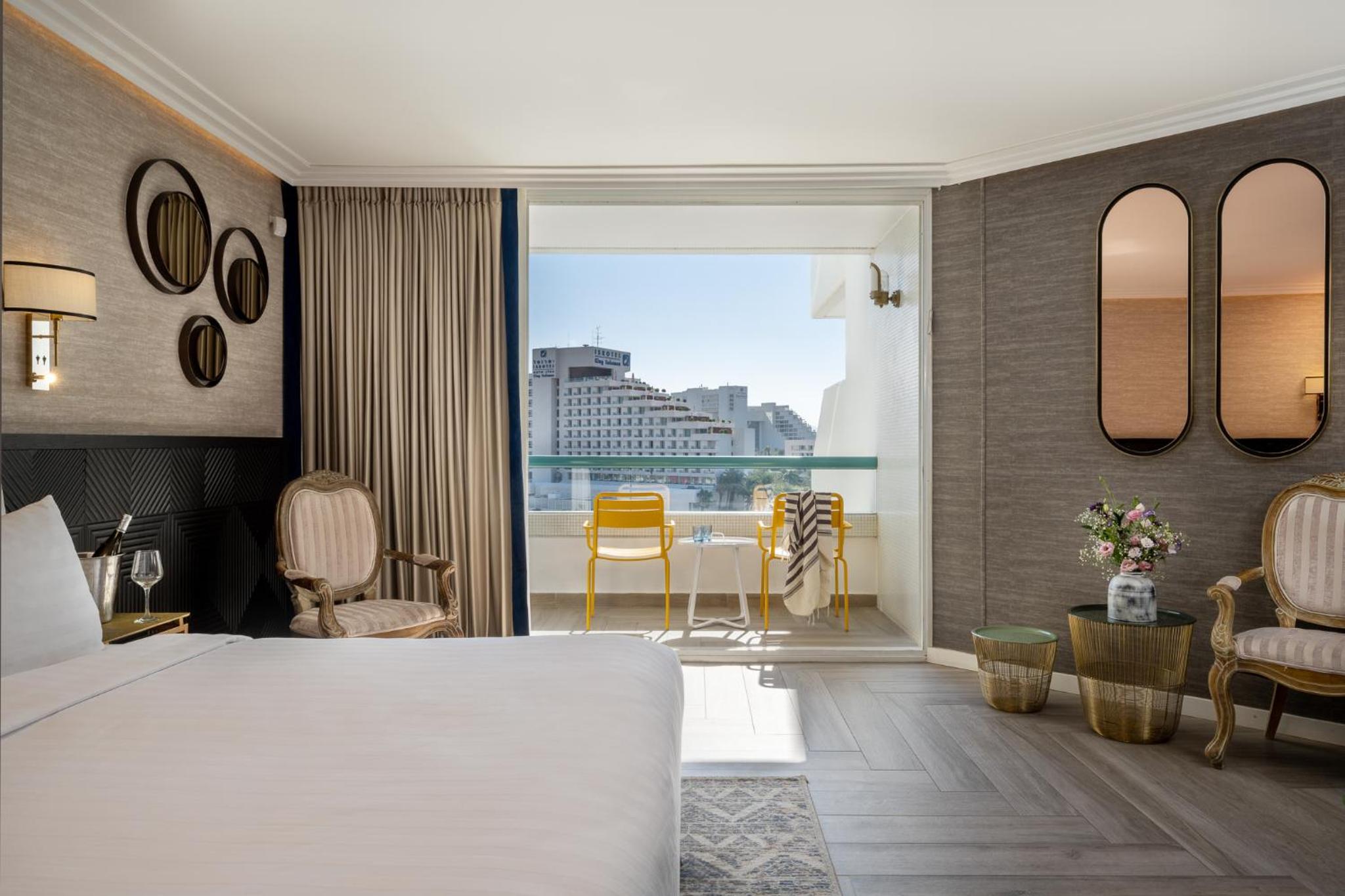 Family Suite - Photo 1