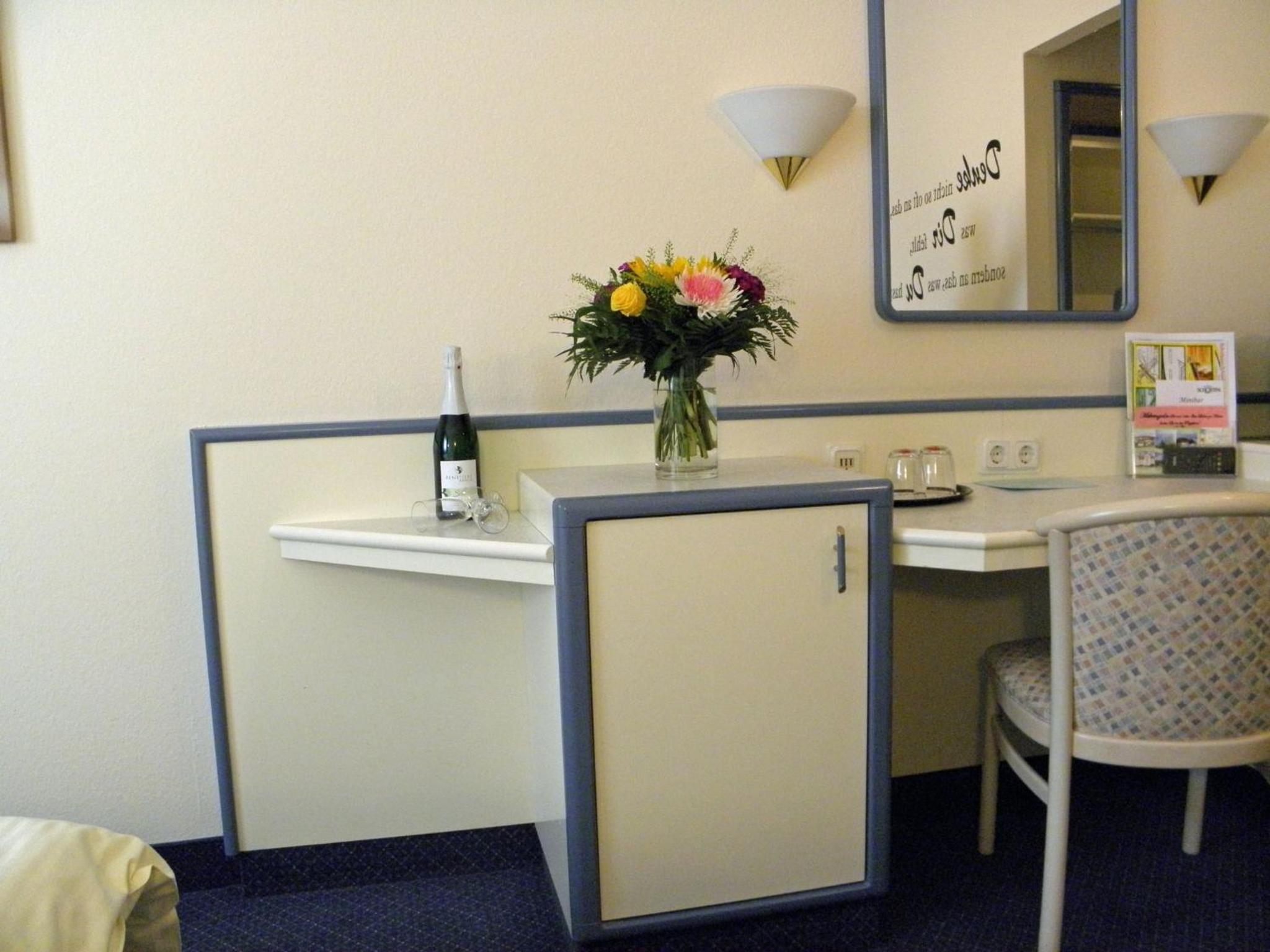 Double Room With Waterbed photo 1