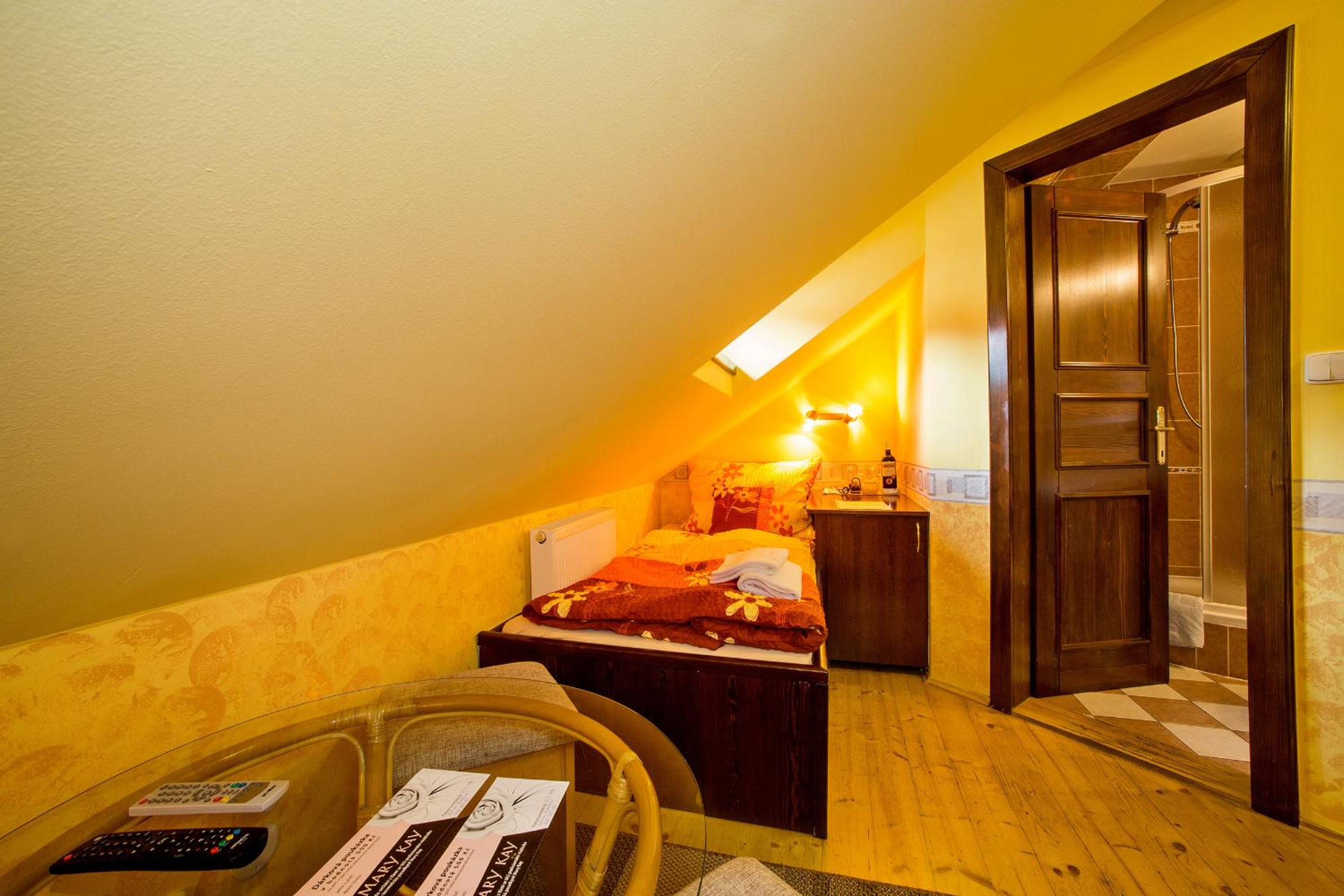Triple Room photo 2