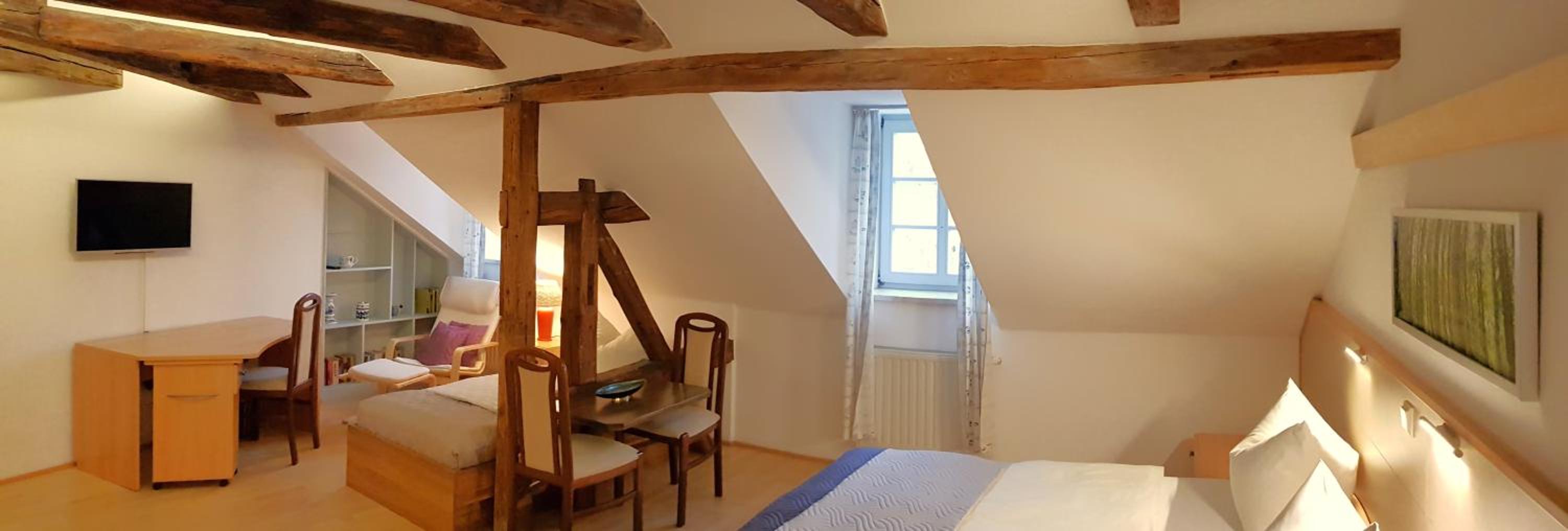 Triple Room with Bathroom photo 2