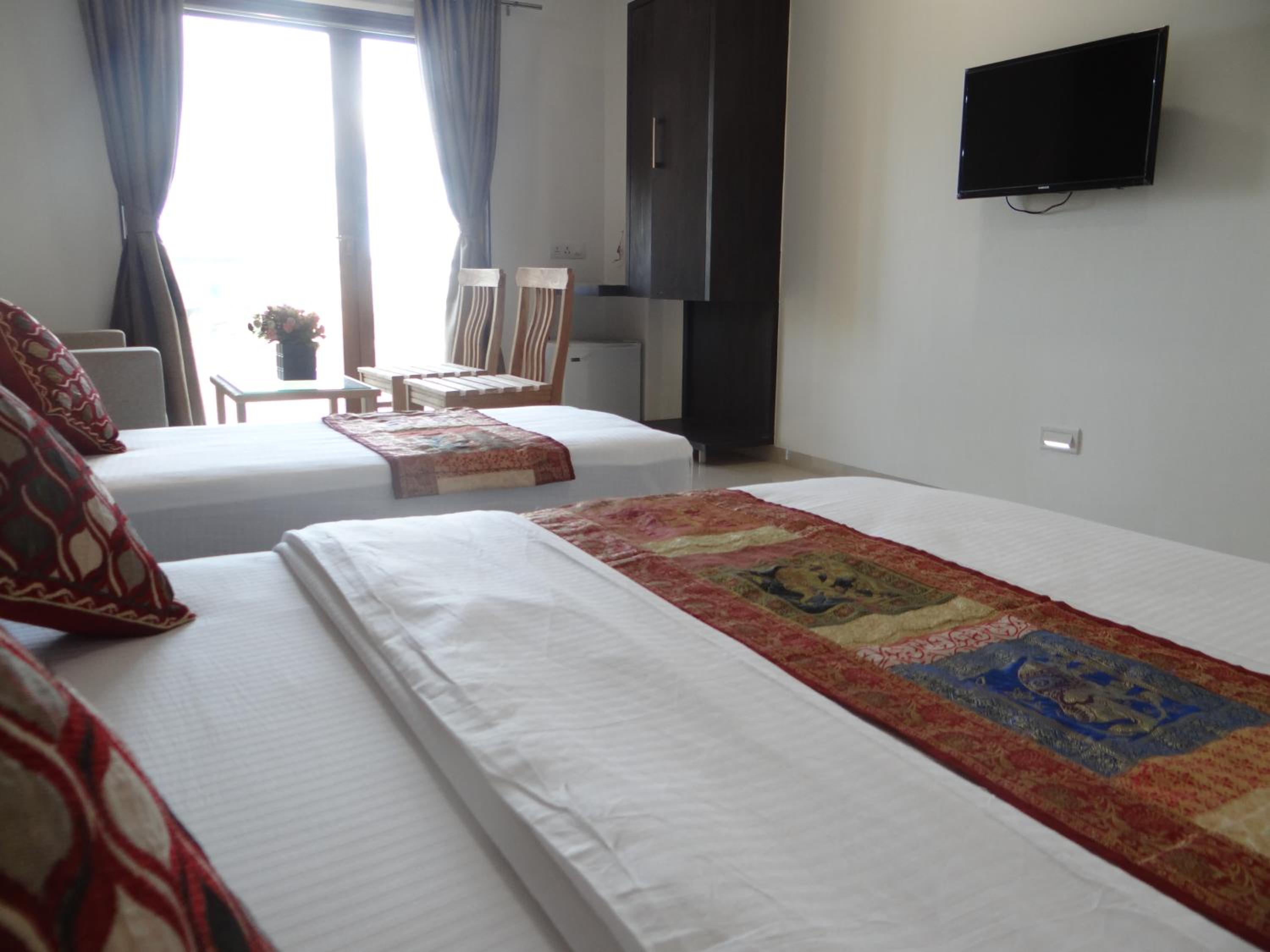 Luxury Triple Room