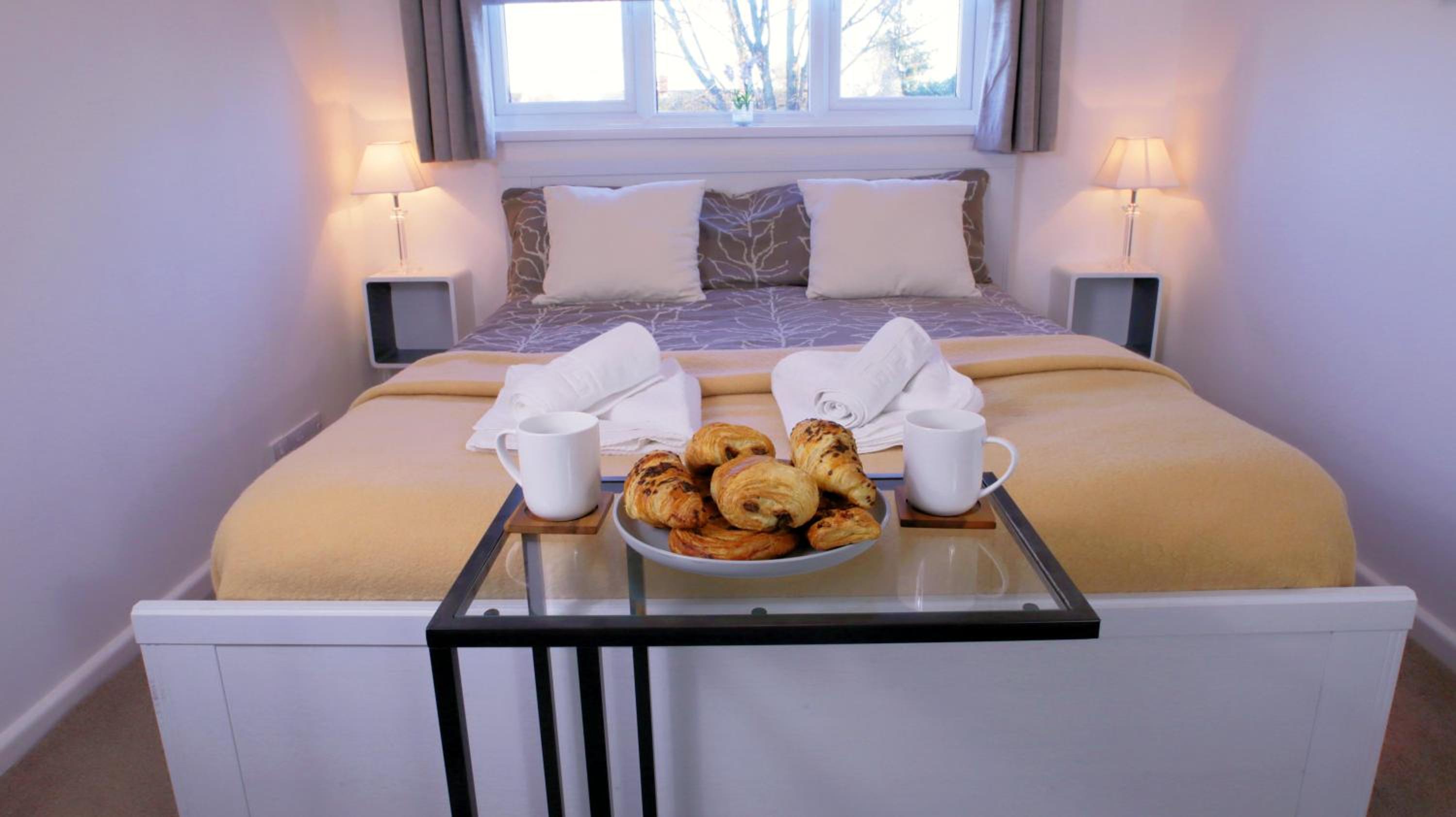 One-Bedroom Apartment - Photo 14