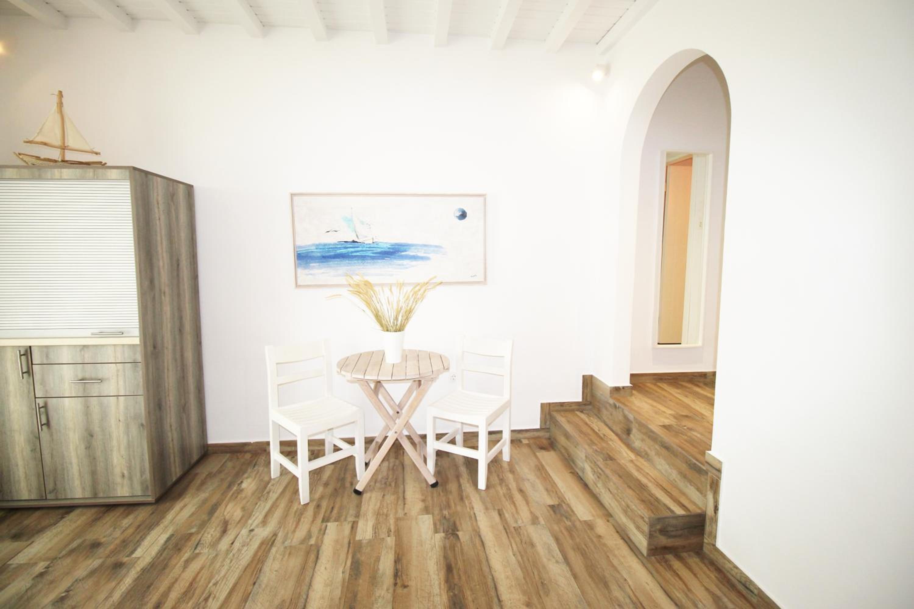 Superior Sea View Suite - Photo 17