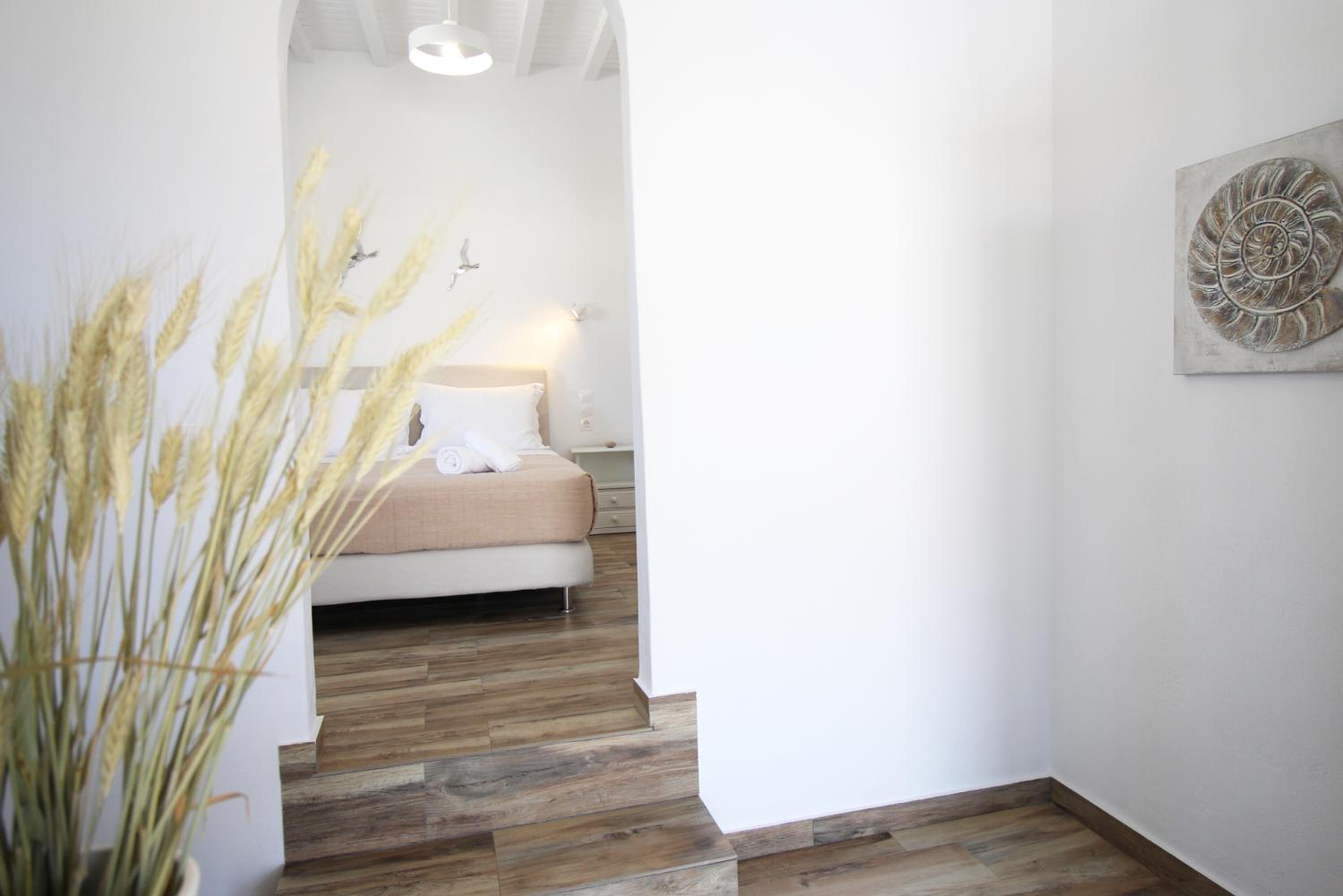 Superior Sea View Suite - Photo 4