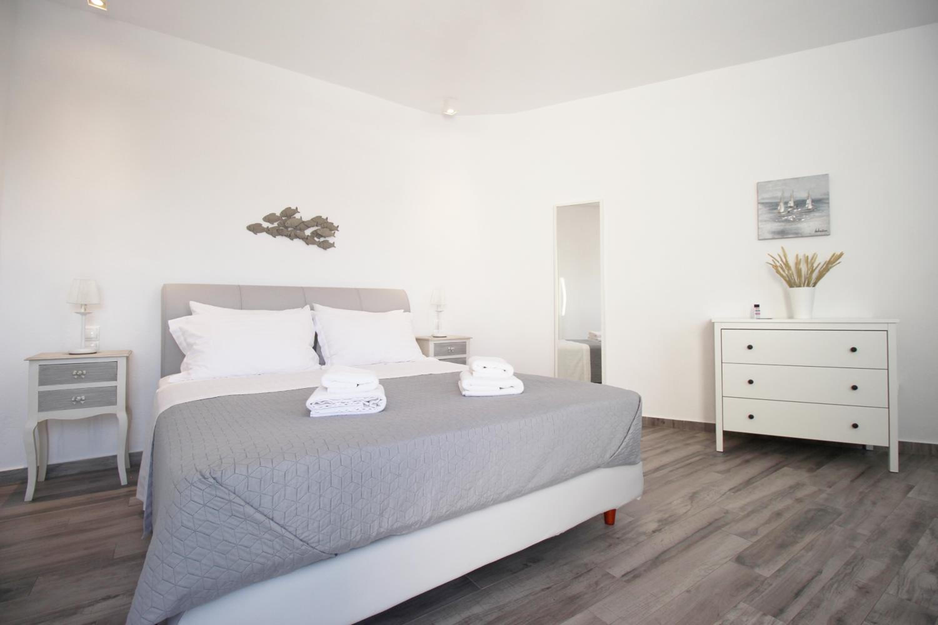 Classic Sea View Suite - Photo 7