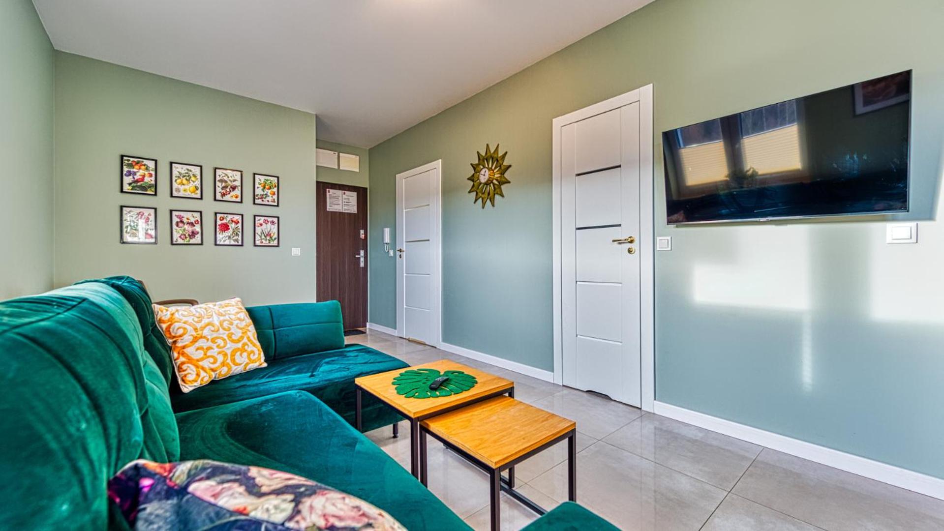Two-Bedroom Apartment - Photo 9