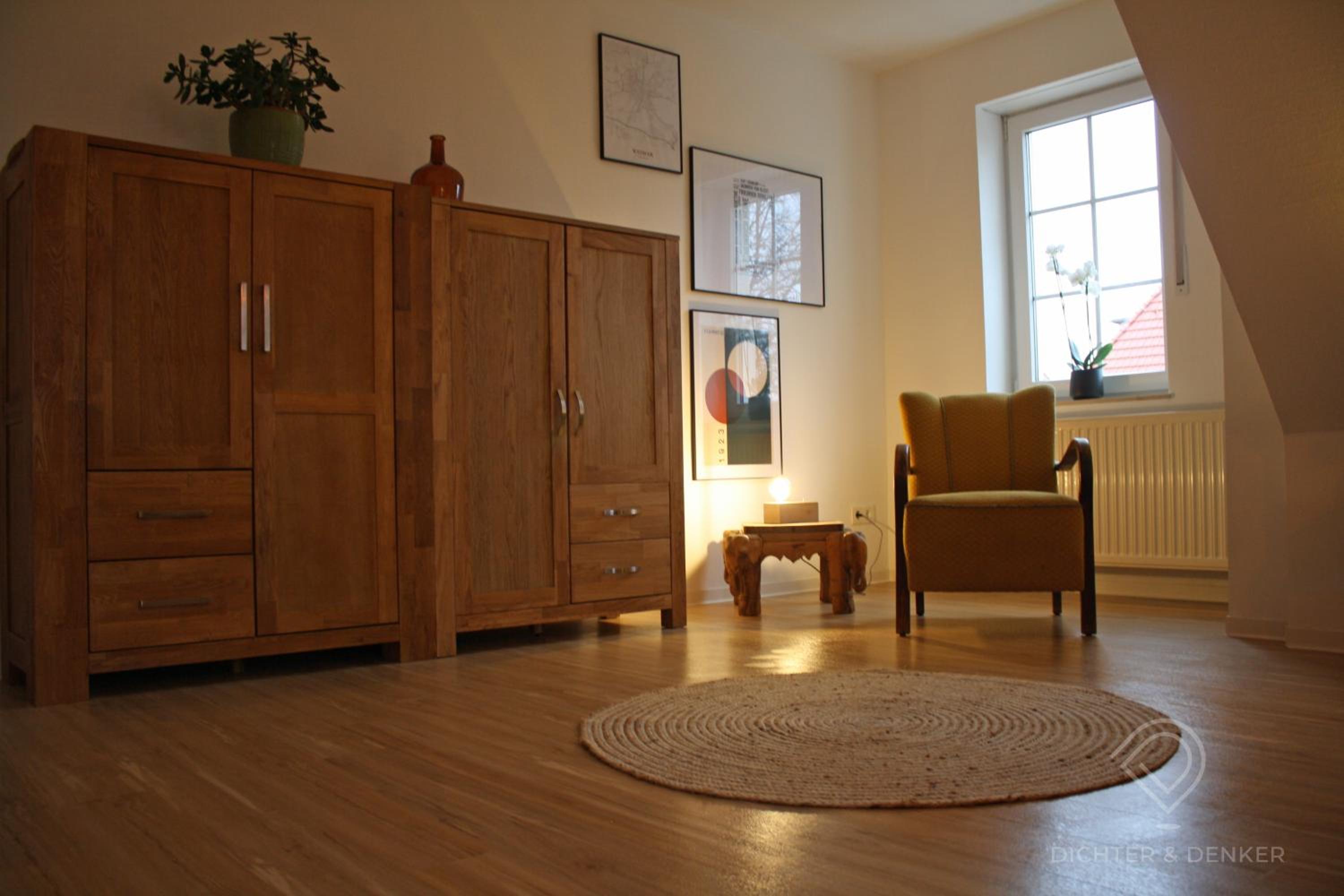 One-Bedroom Apartment photo 3