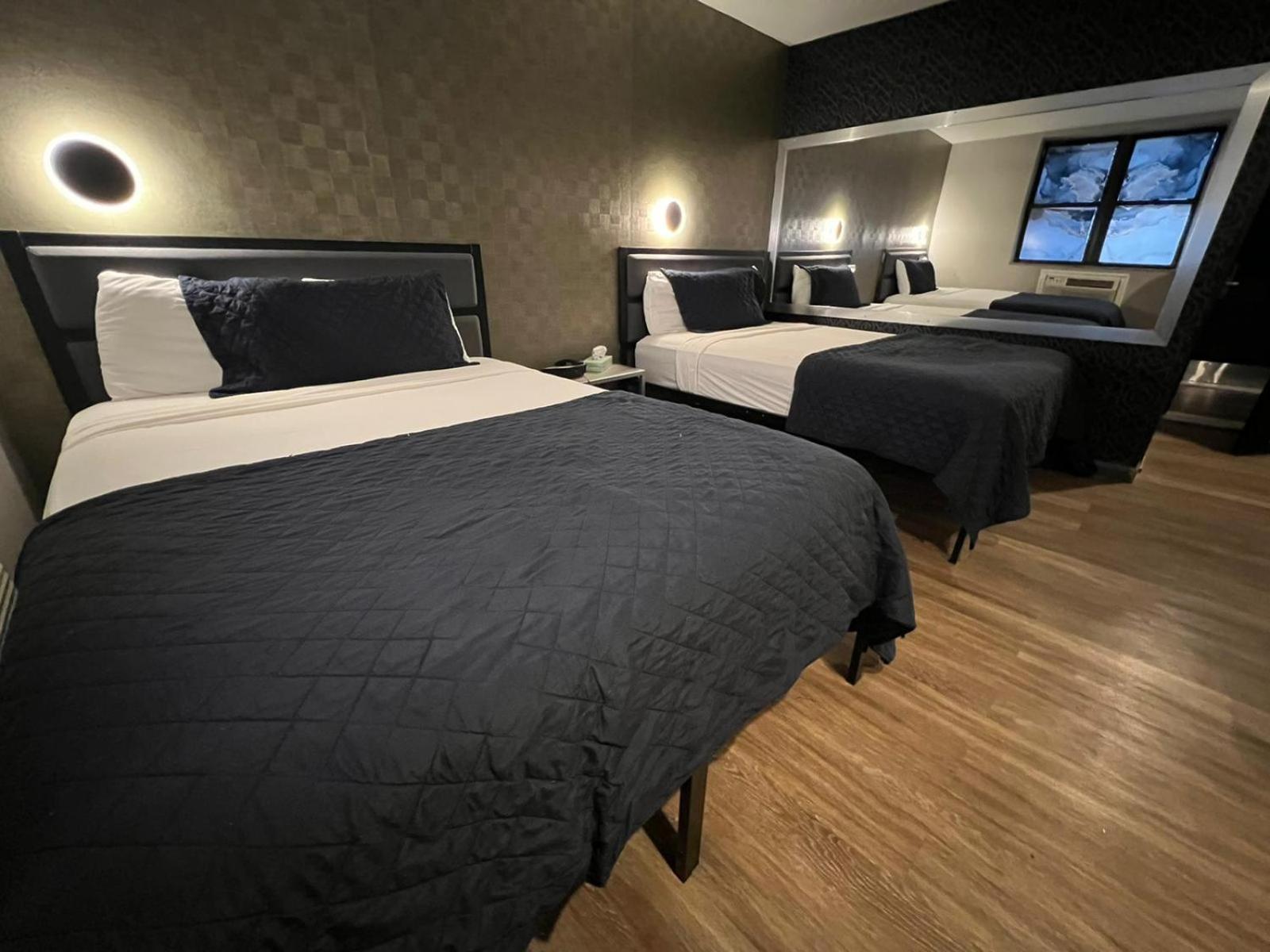 Deluxe Double Room - Photo 1